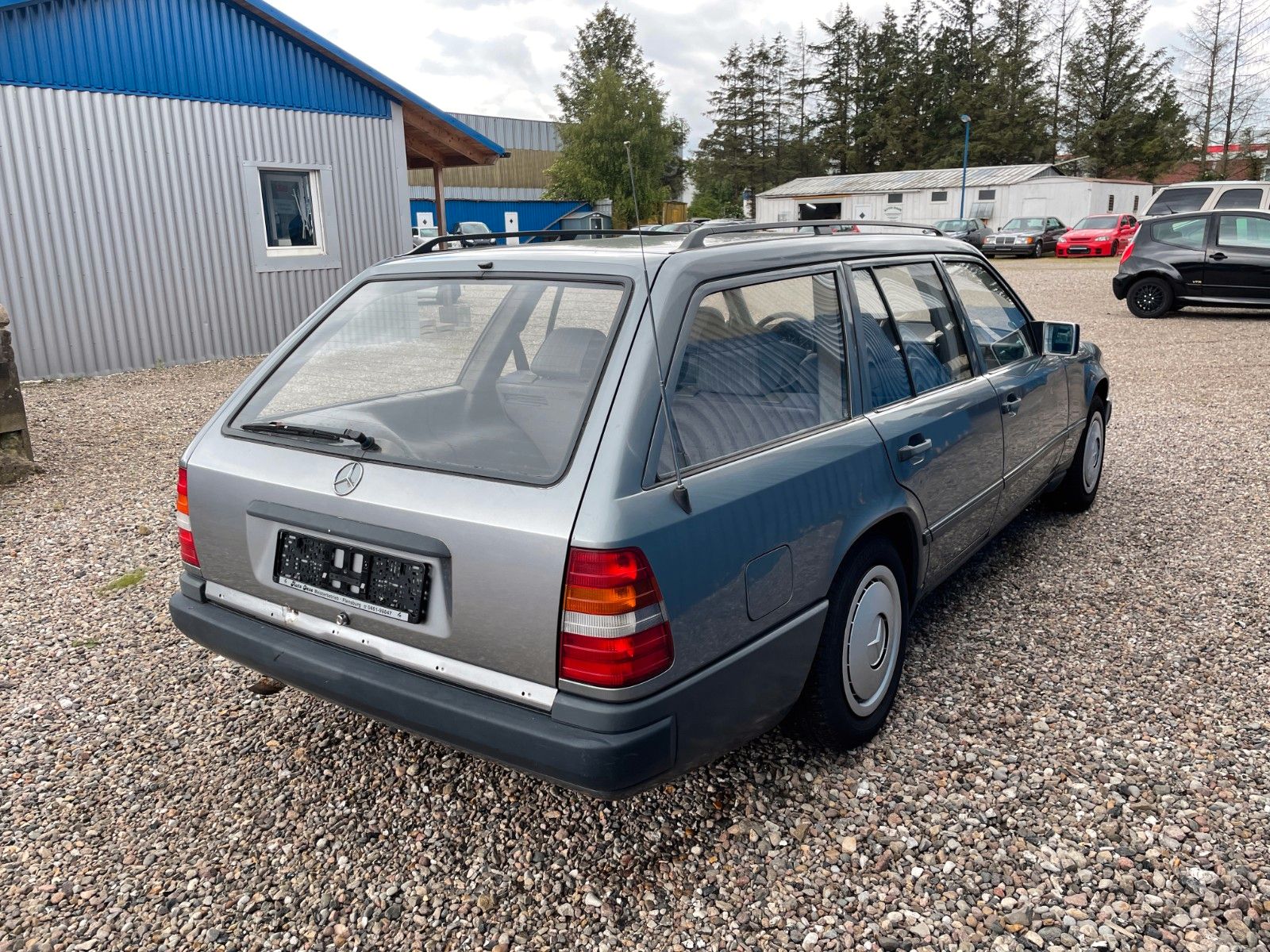 Fahrzeugabbildung Mercedes-Benz 230 TE**Automatik*Schiebedach*Servo**