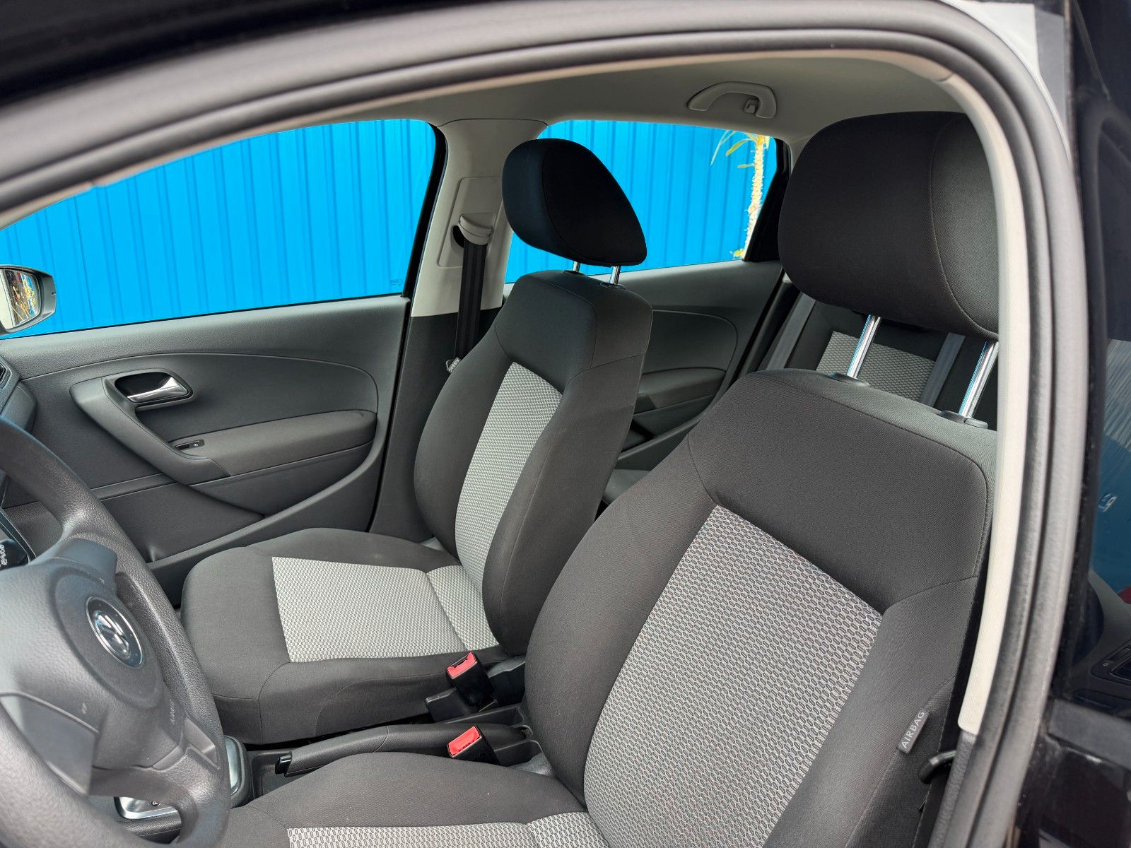 Fahrzeugabbildung Volkswagen Polo 1.4 DSG Comfortline**Automatik*8 Fach**