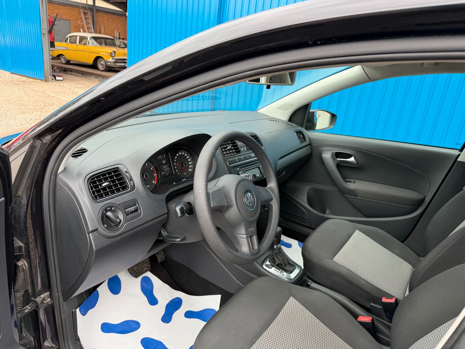 Fahrzeugabbildung Volkswagen Polo 1.4 DSG Comfortline**Automatik*8 Fach**