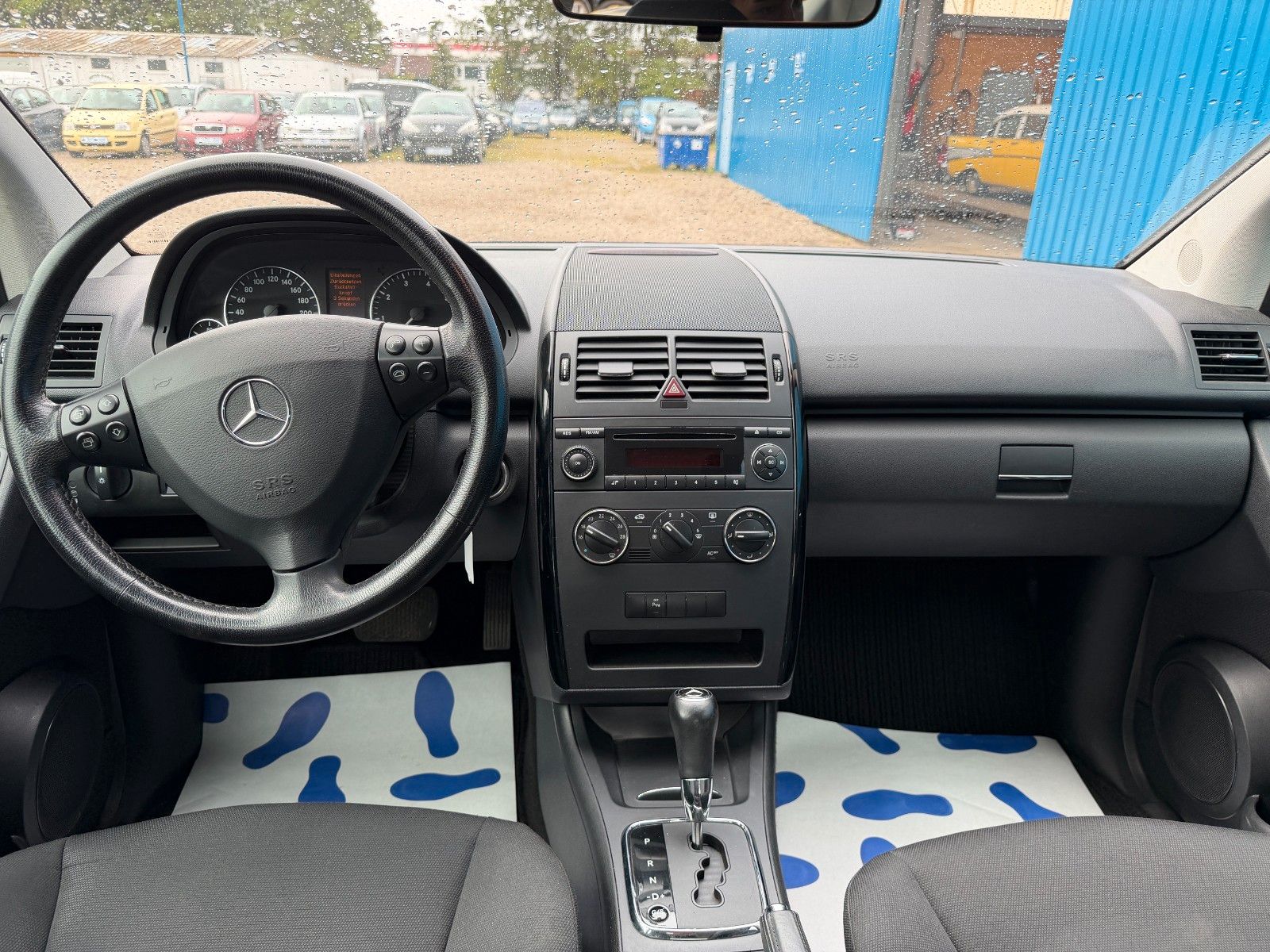 Fahrzeugabbildung Mercedes-Benz A 170**2.Hand*Automatik*8 Fach bereift*PDC**