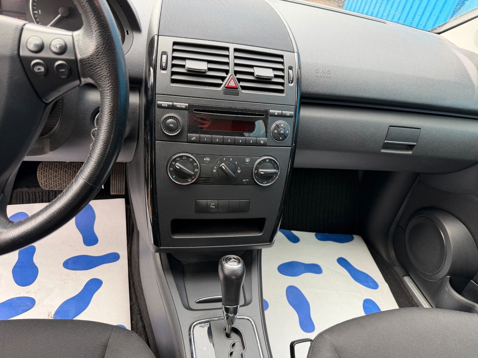 Fahrzeugabbildung Mercedes-Benz A 170**2.Hand*Automatik*8 Fach bereift*PDC**