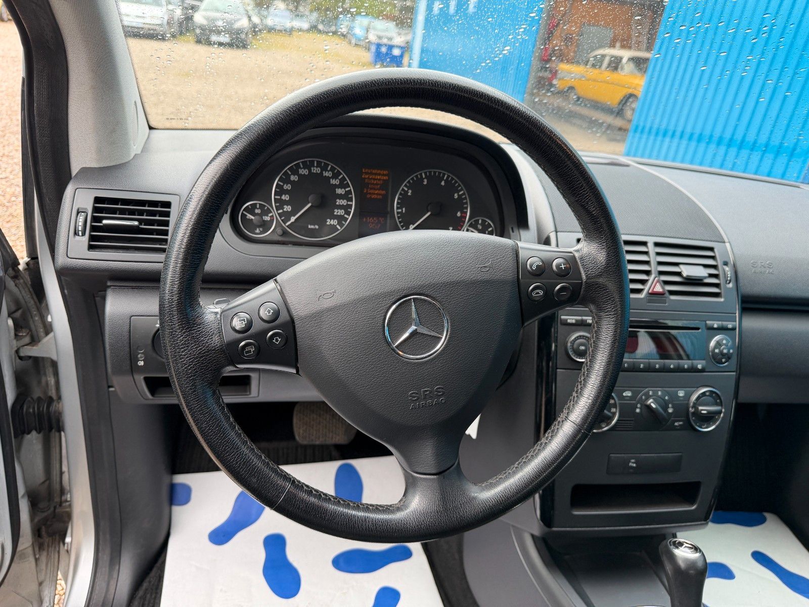 Fahrzeugabbildung Mercedes-Benz A 170**2.Hand*Automatik*8 Fach bereift*PDC**
