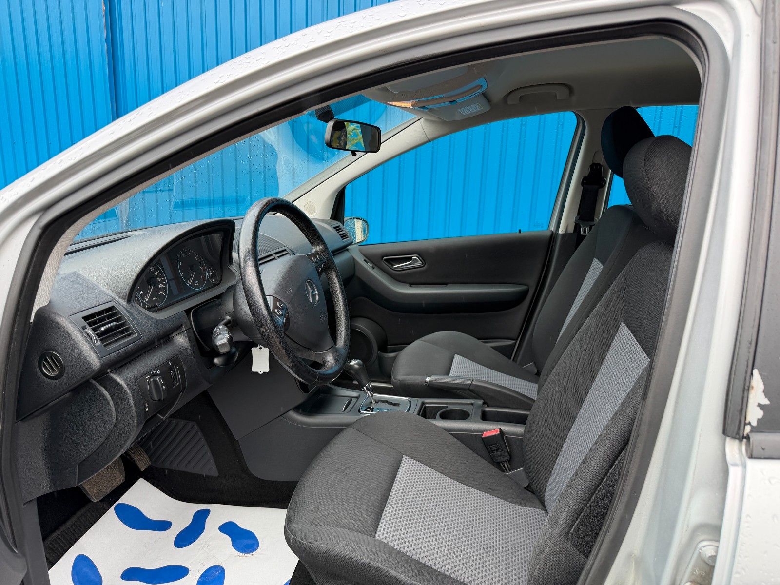 Fahrzeugabbildung Mercedes-Benz A 170**2.Hand*Automatik*8 Fach bereift*PDC**
