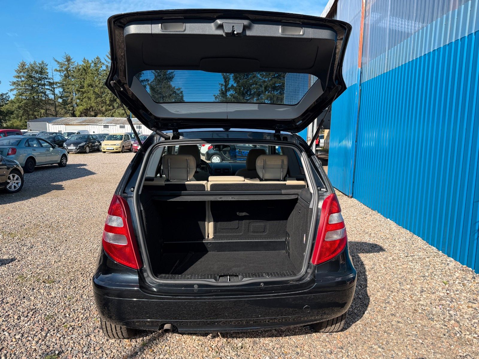 Fahrzeugabbildung Mercedes-Benz A 150**Allwetter*Sitzhzng.*HU&AU neu**