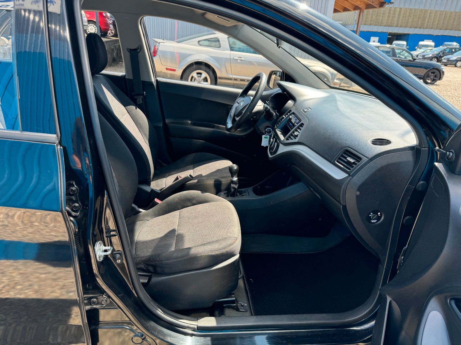 Fahrzeugabbildung Kia Picanto**Allwetterreifen** 2. Hand**