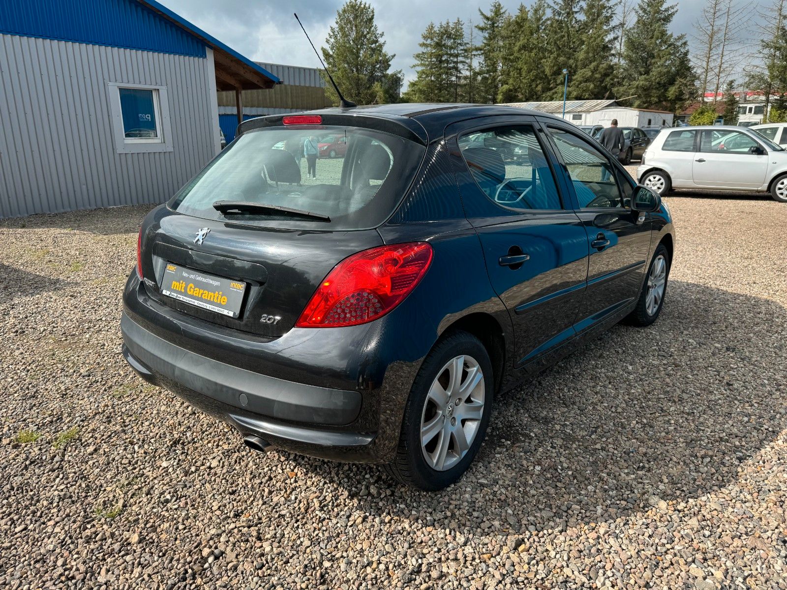 Fahrzeugabbildung Peugeot 207**87 TKM**Klimaaut.**