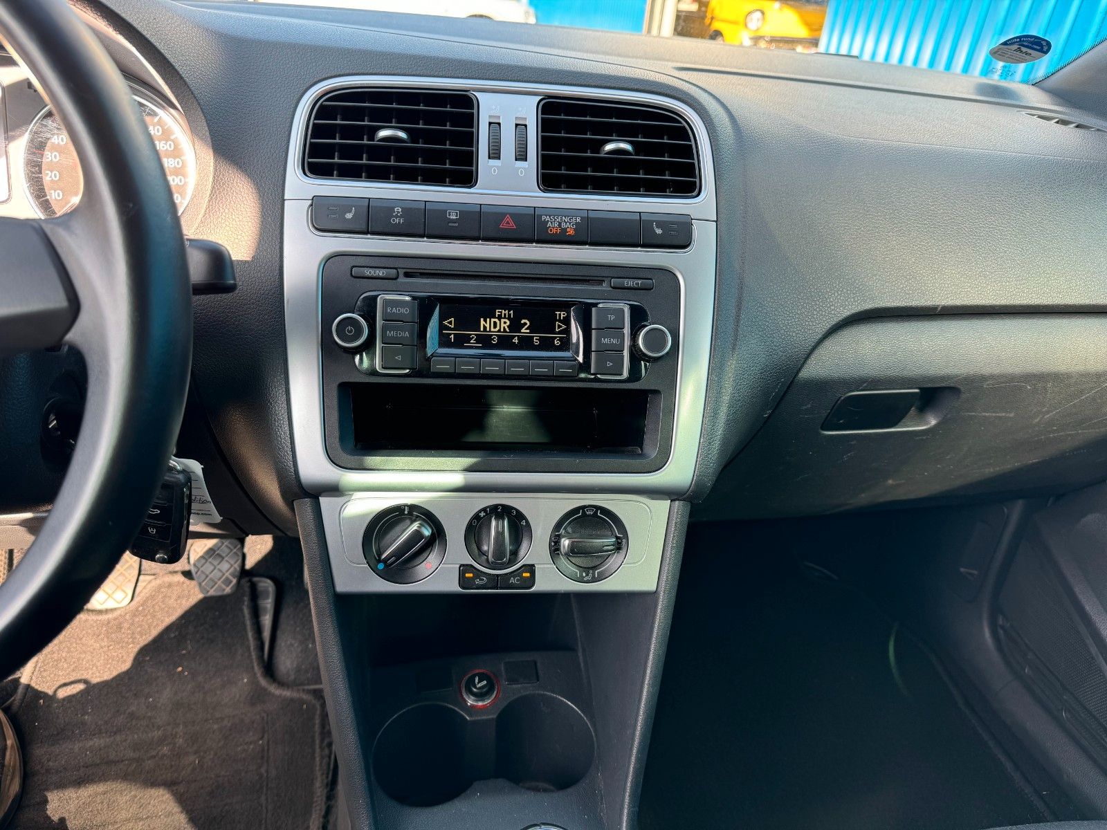 Fahrzeugabbildung Volkswagen Polo V **Black Edition**SHZ**Klima**