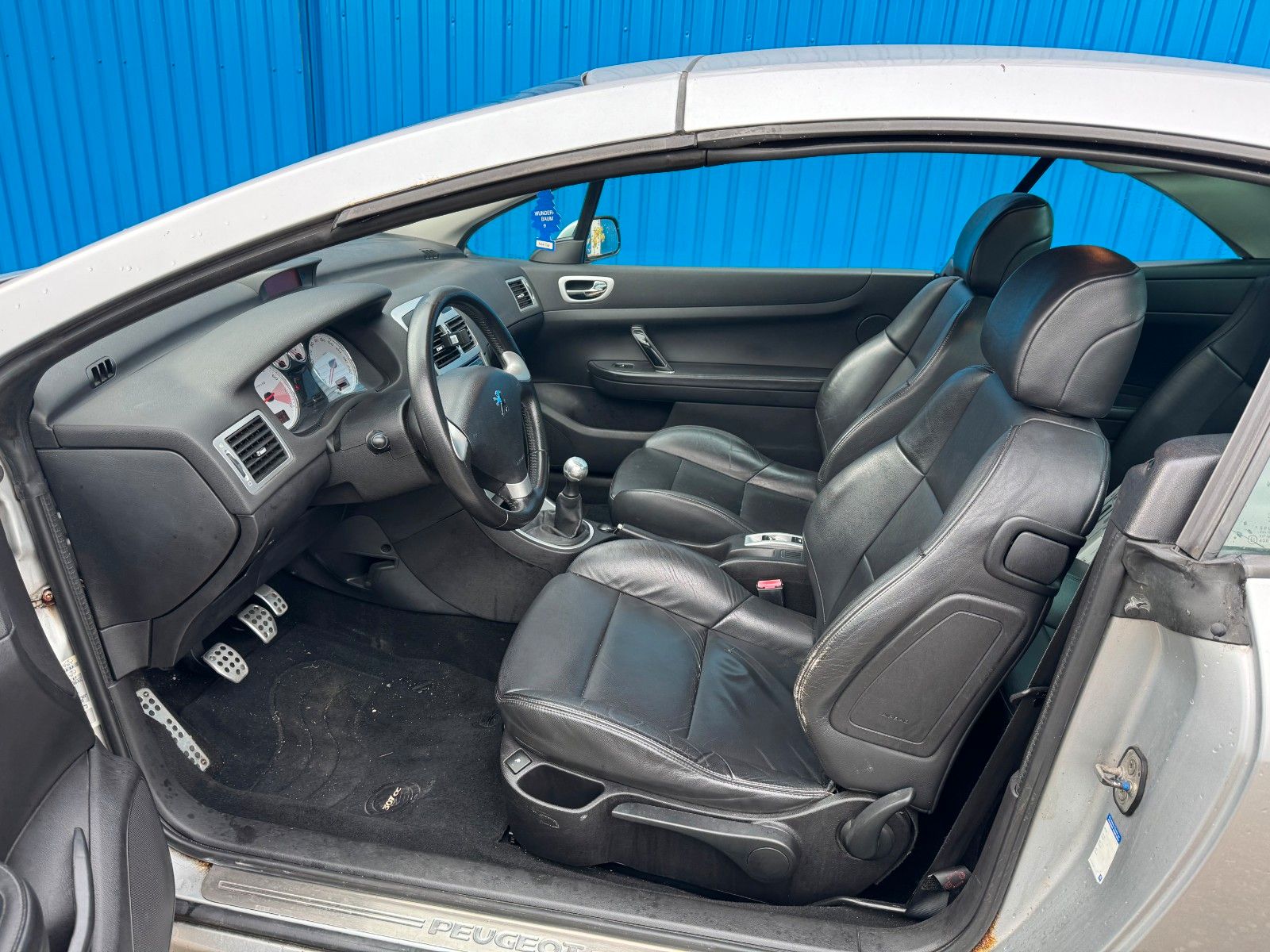 Fahrzeugabbildung Peugeot 307 CC Cabrio-Coupe Filou 110
