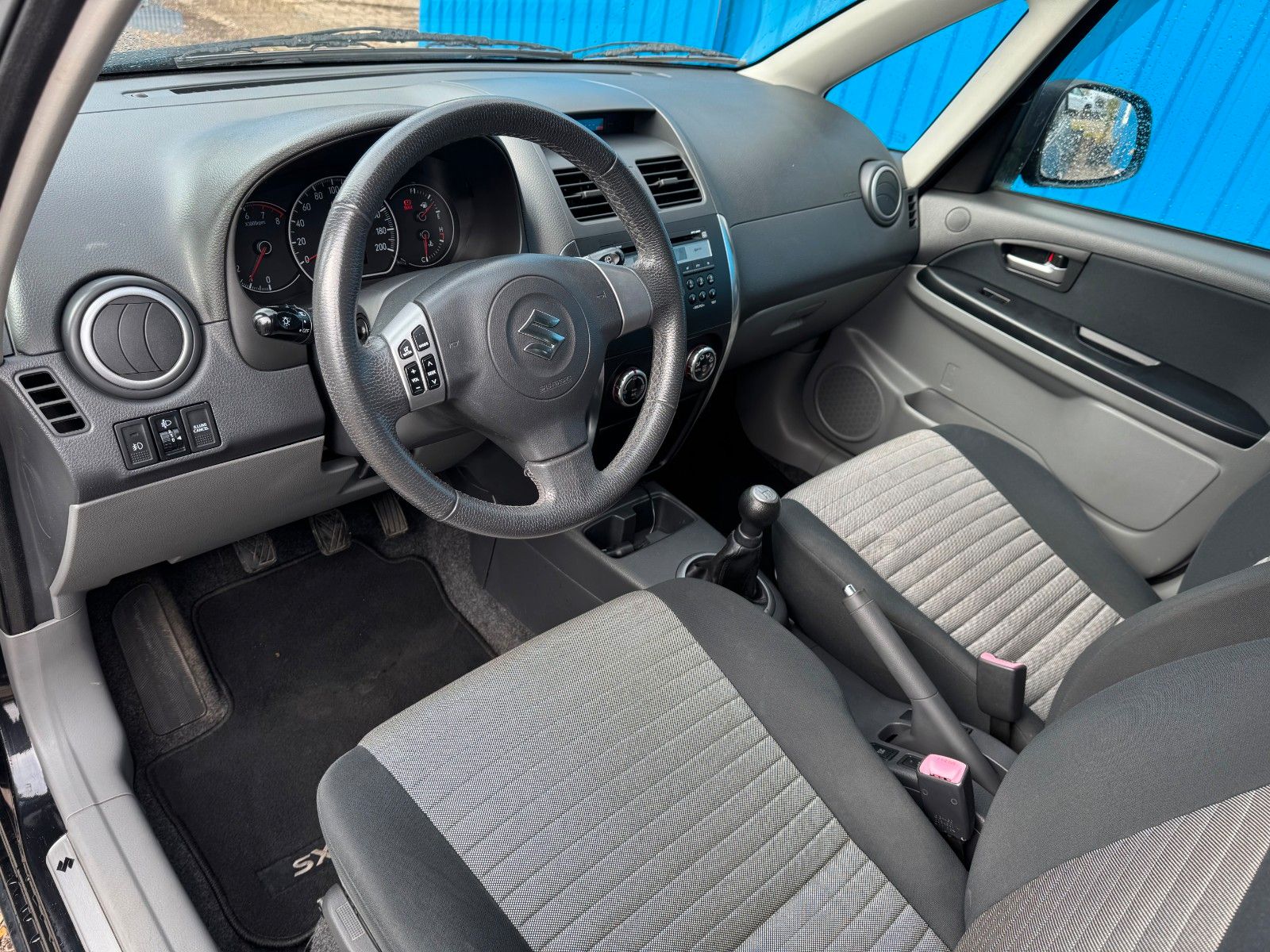 Fahrzeugabbildung Suzuki SX4 1.6 VVT 2WD**Sitzheizung*2.HAND**