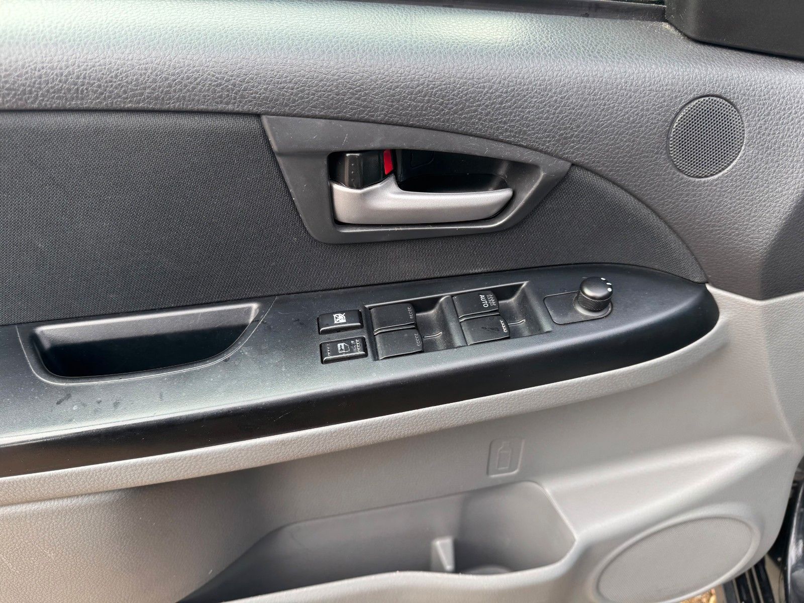 Fahrzeugabbildung Suzuki SX4 1.6 VVT 2WD**Sitzheizung*2.HAND**