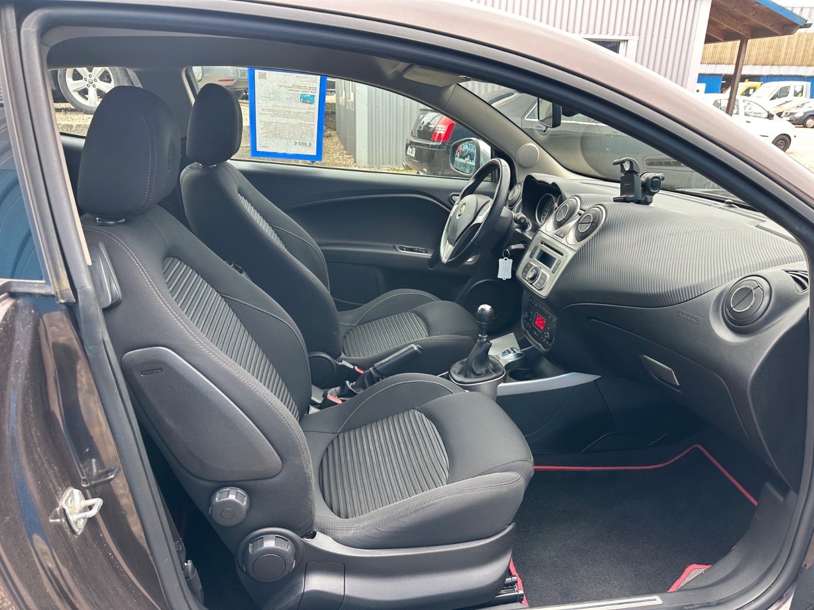 Fahrzeugabbildung Alfa Romeo MiTo Turismo**97 TKM**Klima**Allwetter**
