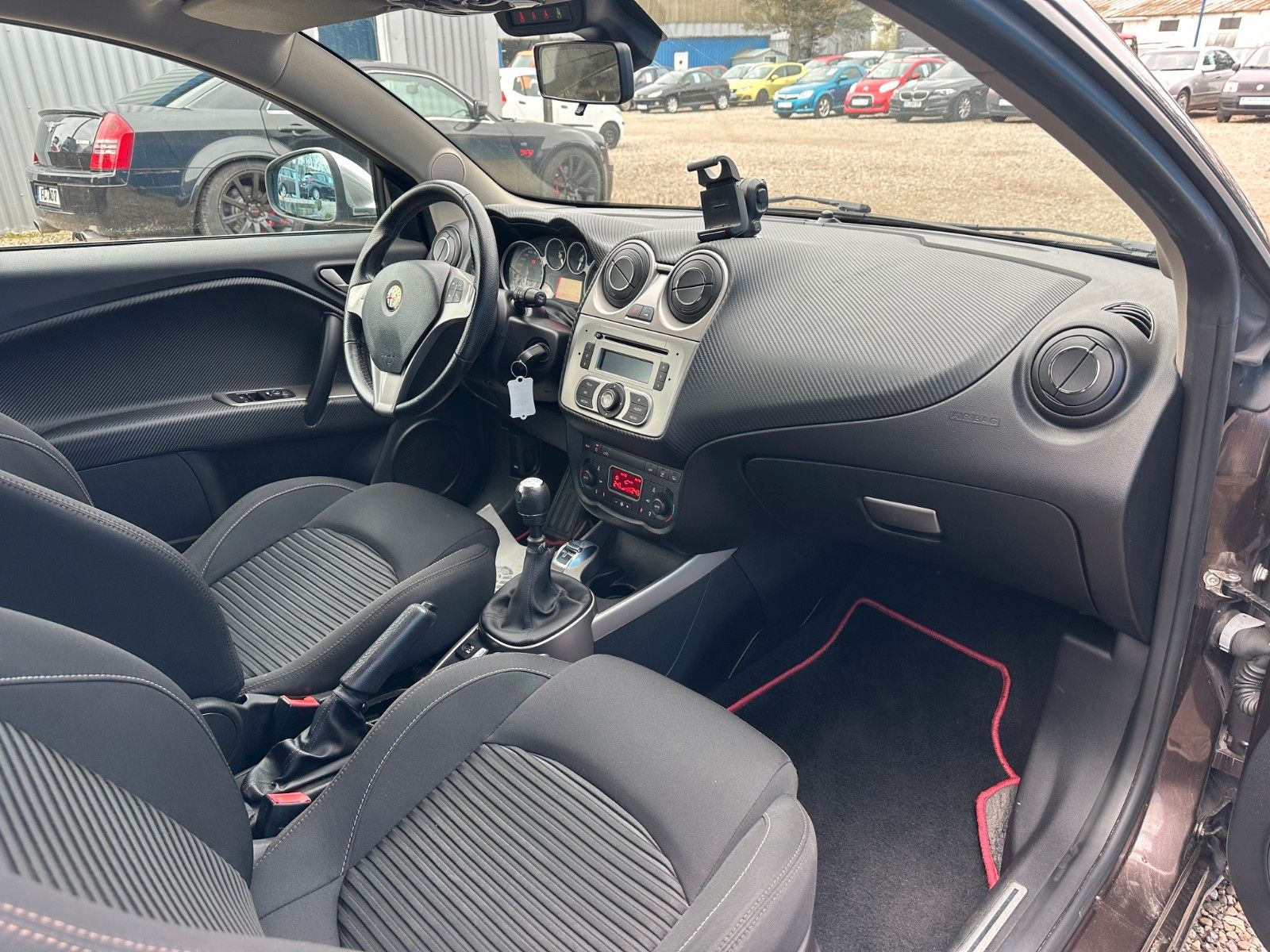 Fahrzeugabbildung Alfa Romeo MiTo Turismo**97 TKM**Klima**Allwetter**