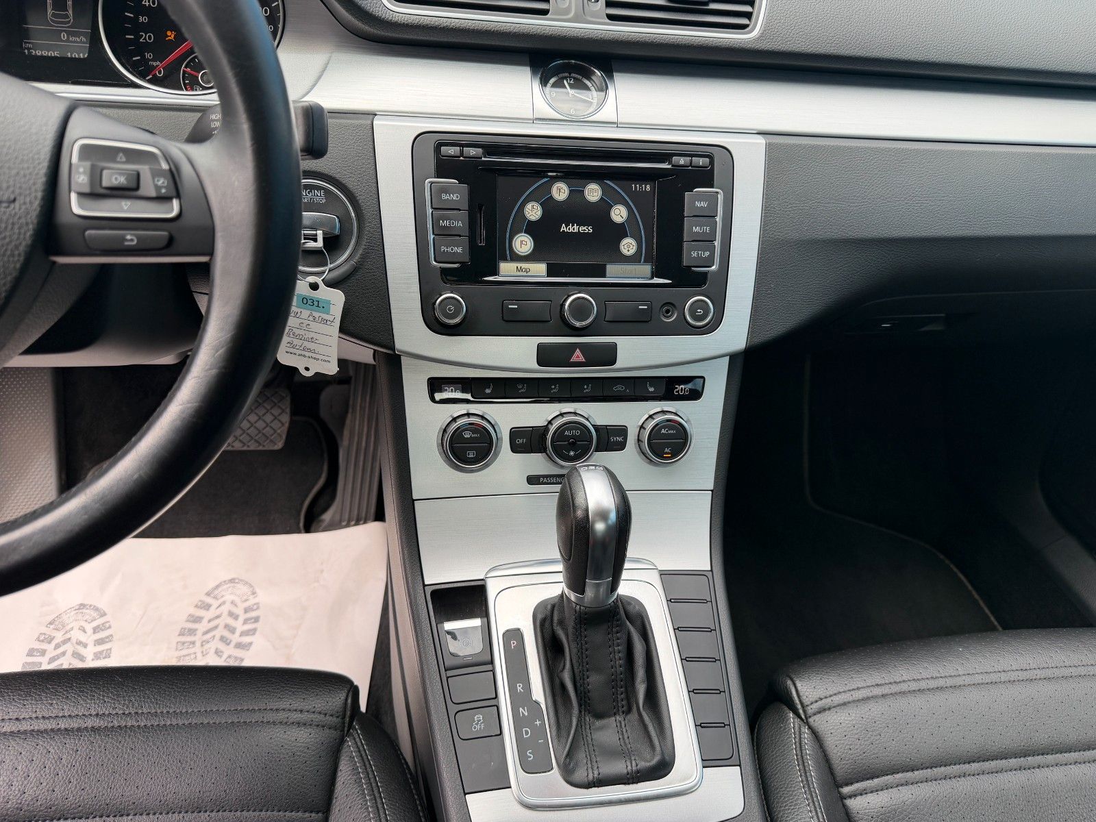 Fahrzeugabbildung Volkswagen Passat CC**Automatik*Leder*Allwetter*Xenon**