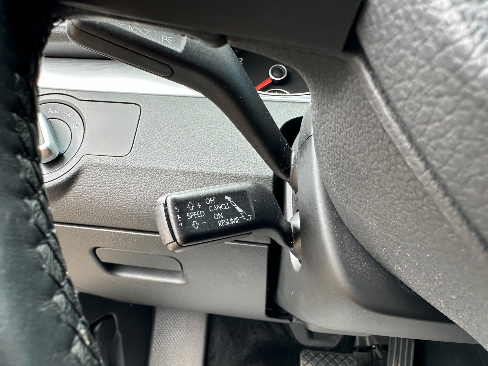Fahrzeugabbildung Volkswagen Passat CC**Automatik*Leder*Allwetter*Xenon**