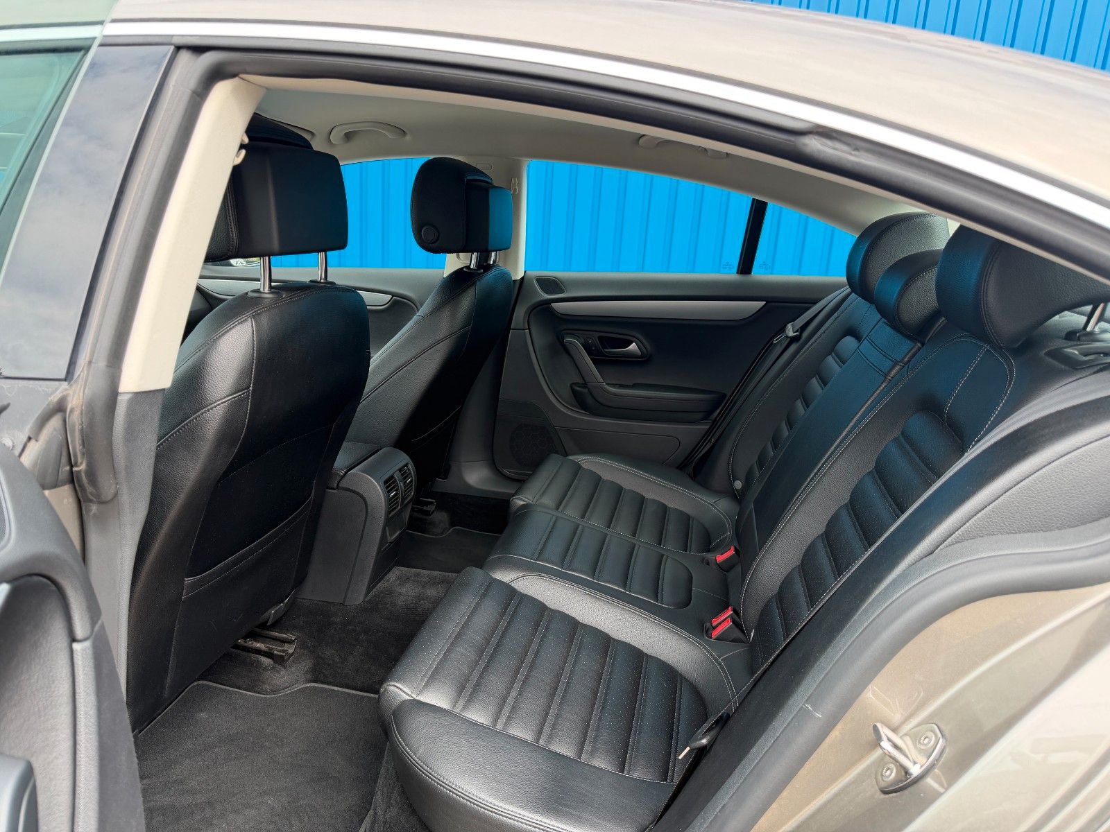Fahrzeugabbildung Volkswagen Passat CC**Automatik*Leder*Allwetter*Xenon**