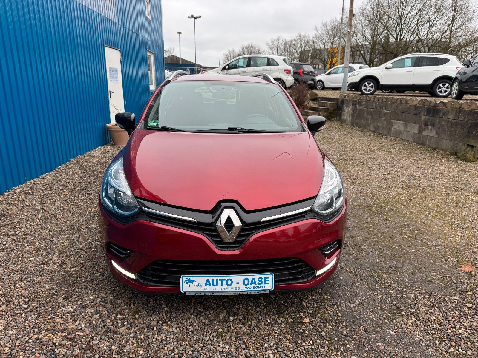 Fahrzeugabbildung Renault Clio IV Grandtour**Limited**Temp*Klima**Euro 6**