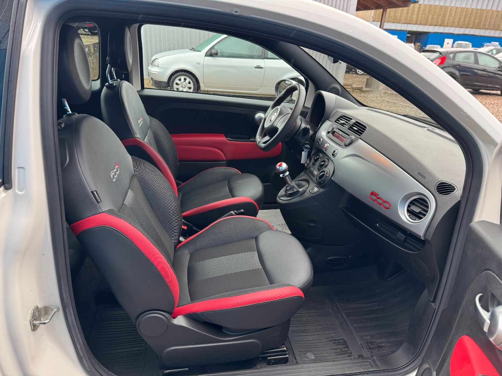 Fahrzeugabbildung Fiat 500 S**Dig Tacho**Klima**MFL**Leder**Sport**