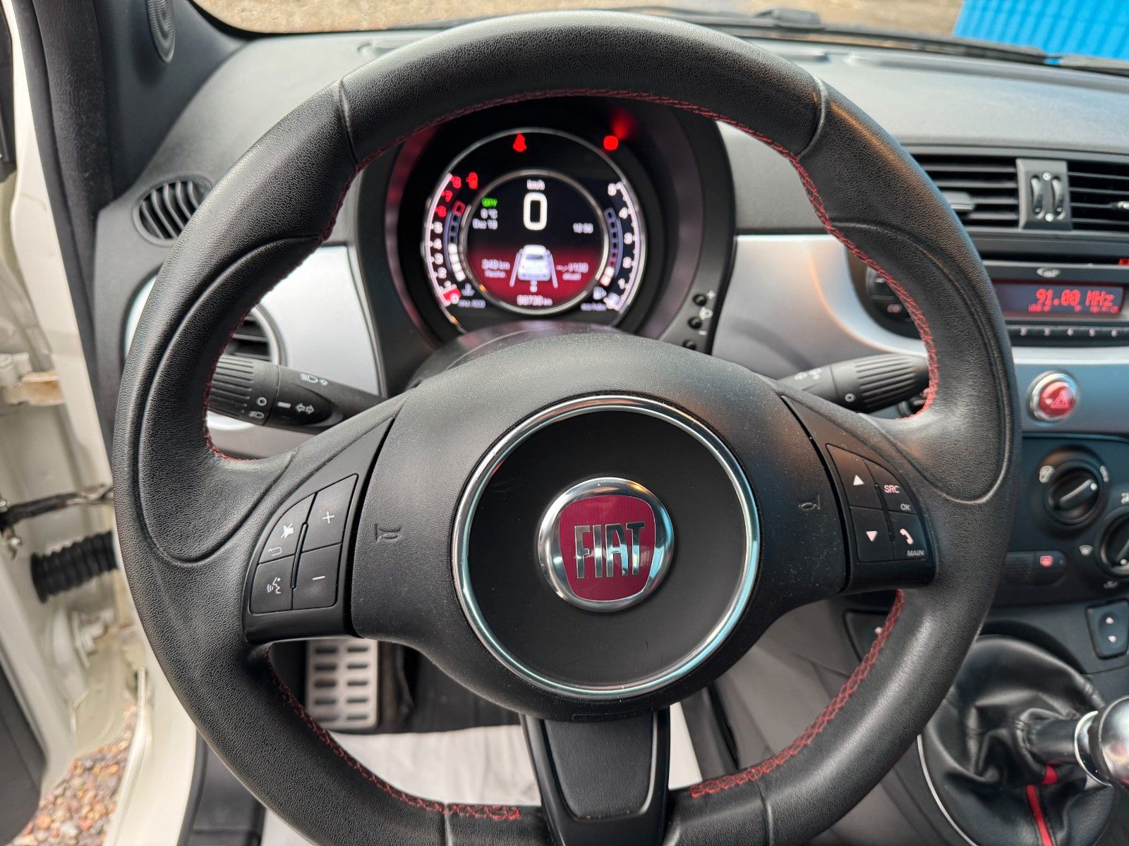 Fahrzeugabbildung Fiat 500 S**Dig Tacho**Klima**MFL**Leder**Sport**