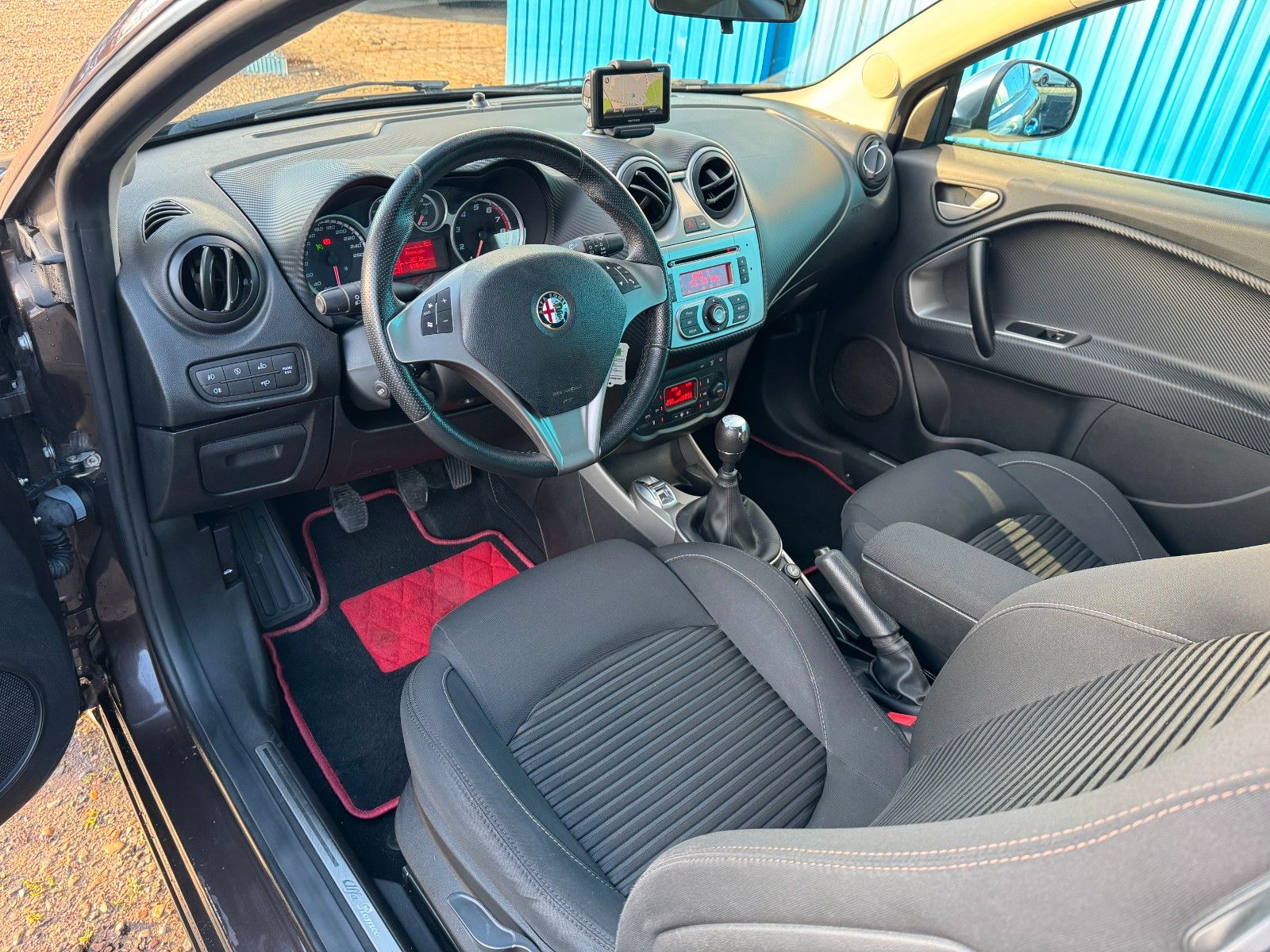 Fahrzeugabbildung Alfa Romeo MiTo Turismo**97 TKM**Klima**Allwetter**