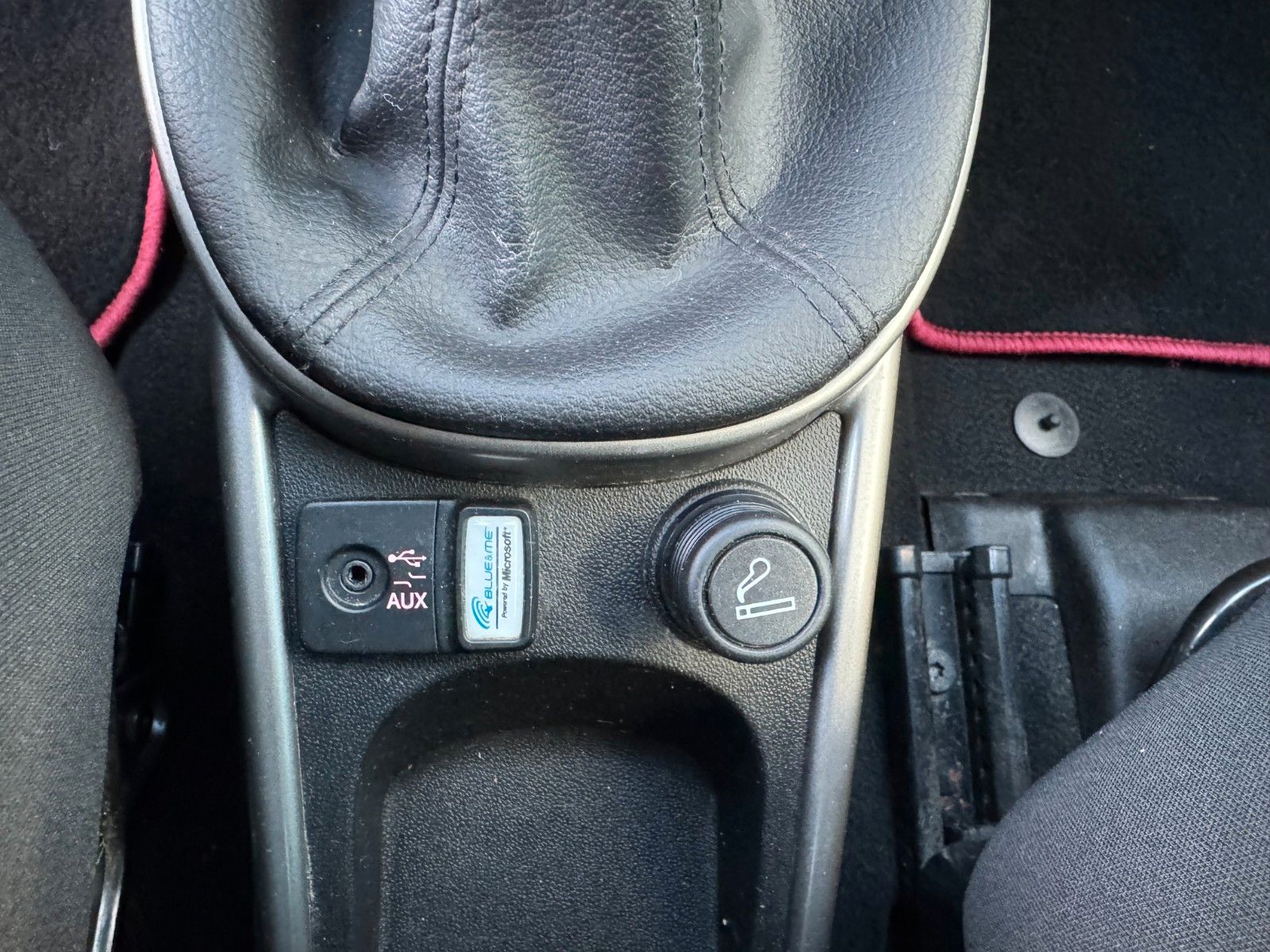 Fahrzeugabbildung Alfa Romeo MiTo Turismo**97 TKM**Klima**Allwetter**