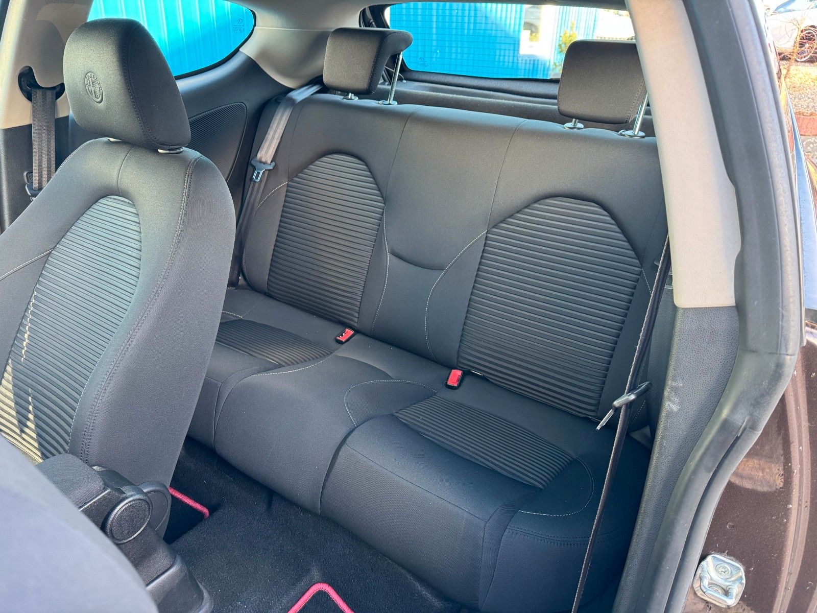 Fahrzeugabbildung Alfa Romeo MiTo Turismo**97 TKM**Klima**Allwetter**