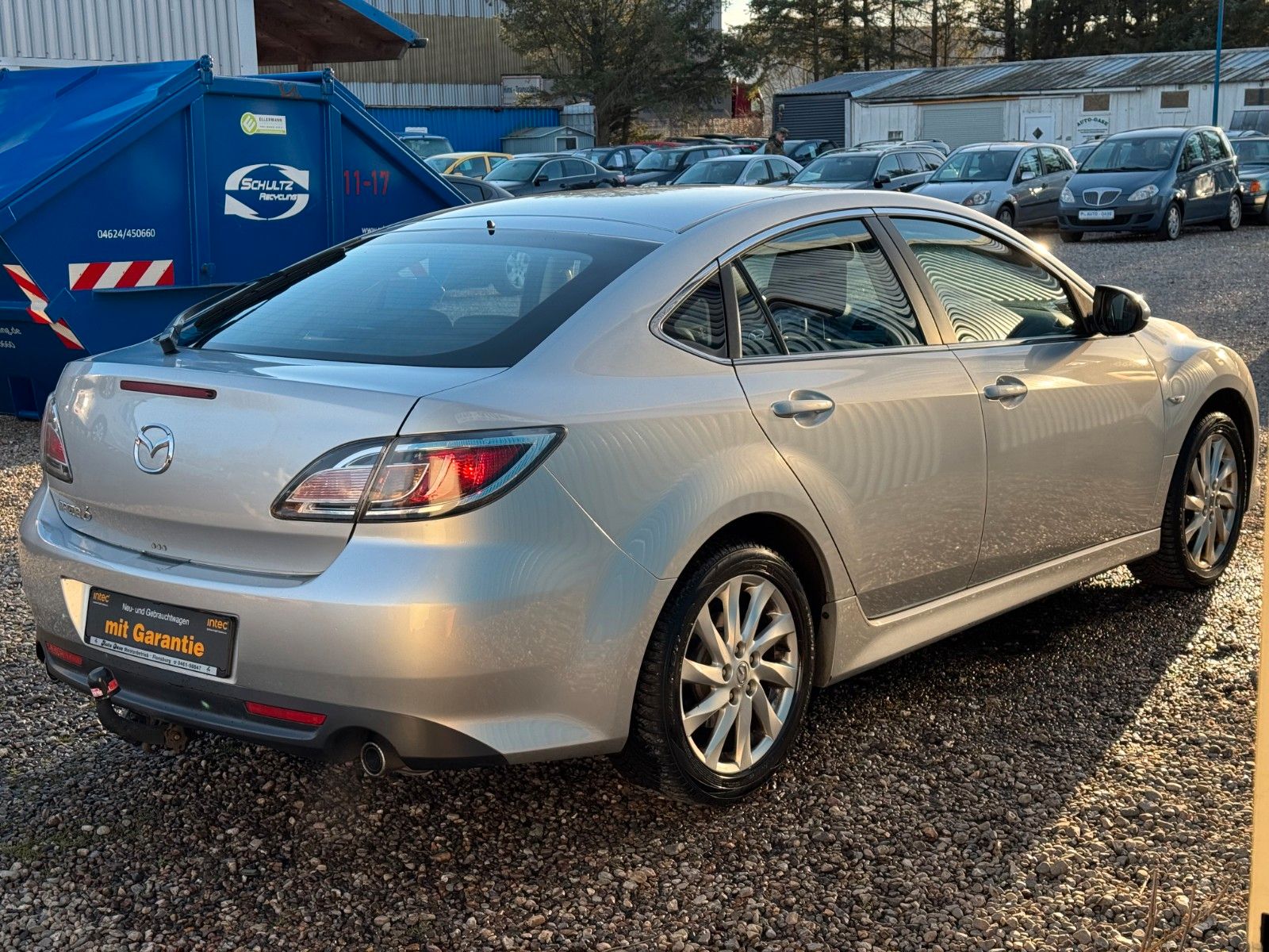 Fahrzeugabbildung Mazda 6 Lim. 2.0 **AHK**SHZ**Tempomat**Klima**