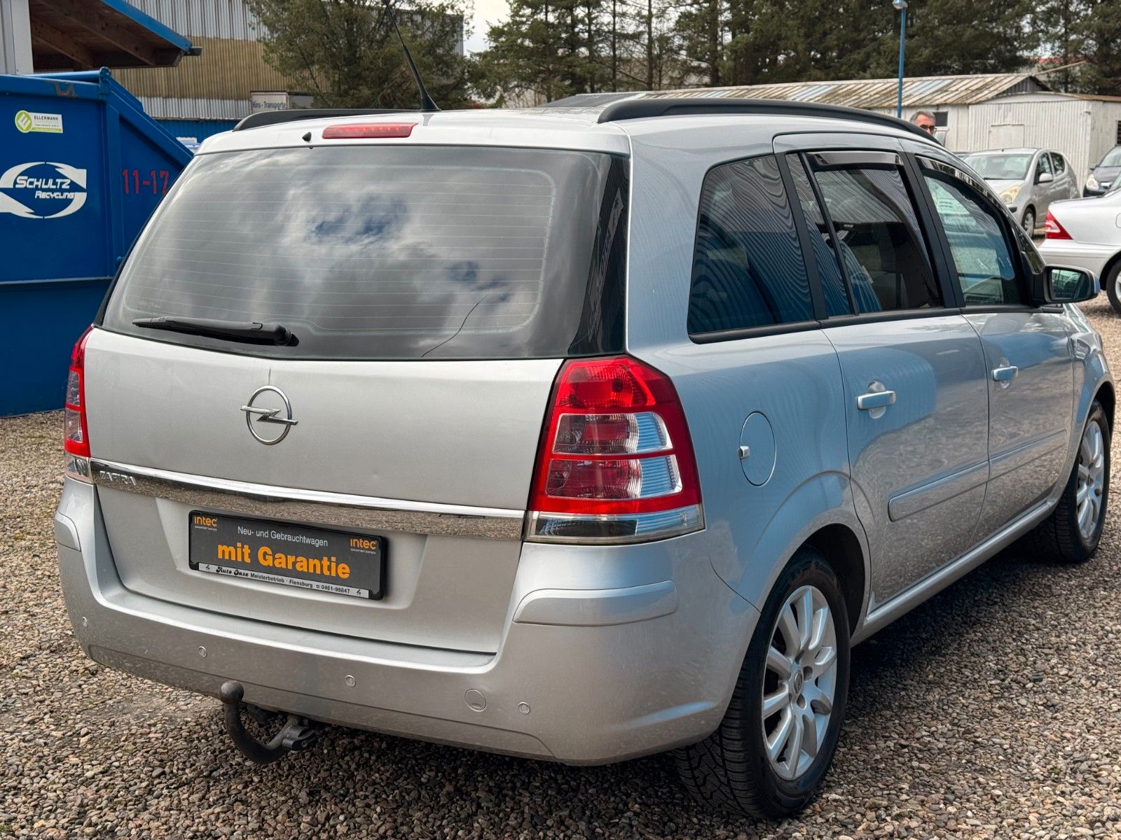 Fahrzeugabbildung Opel Zafira B **Edition**7. SITZER**AHK**Klima**