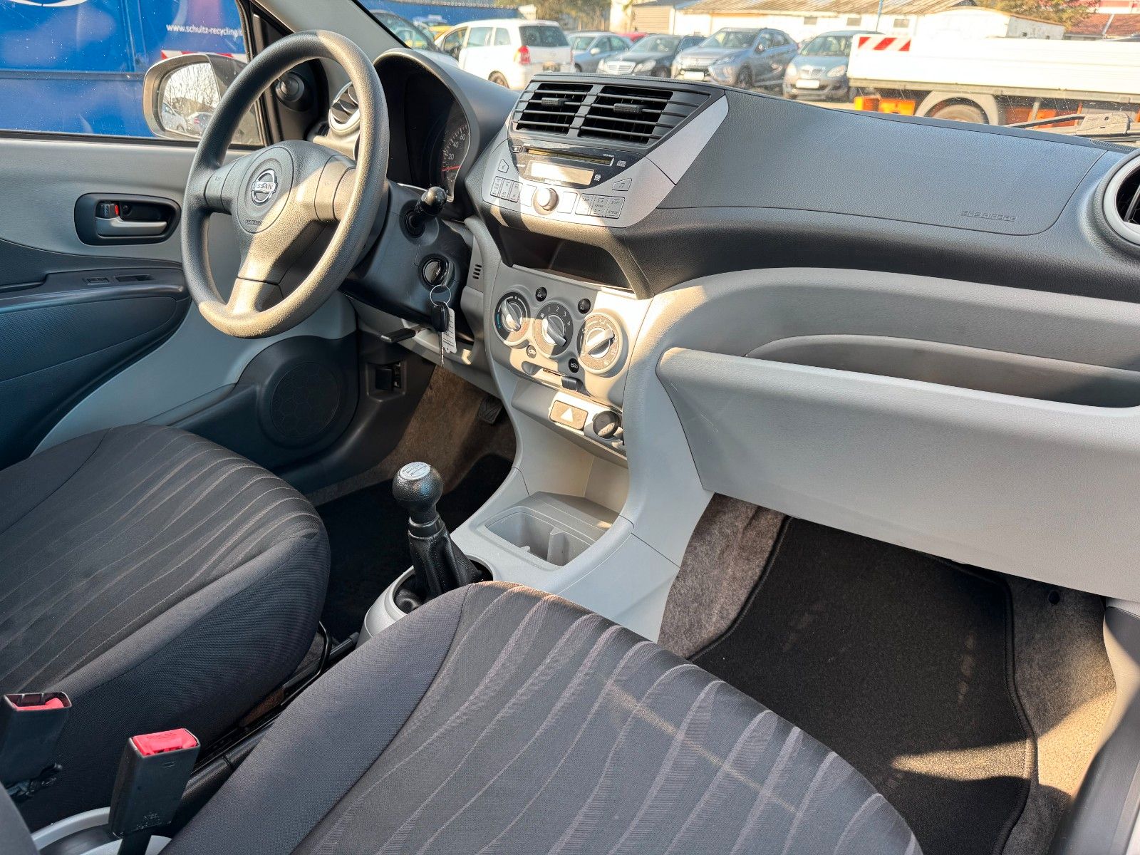 Fahrzeugabbildung Nissan Pixo**Acenta**Klima**
