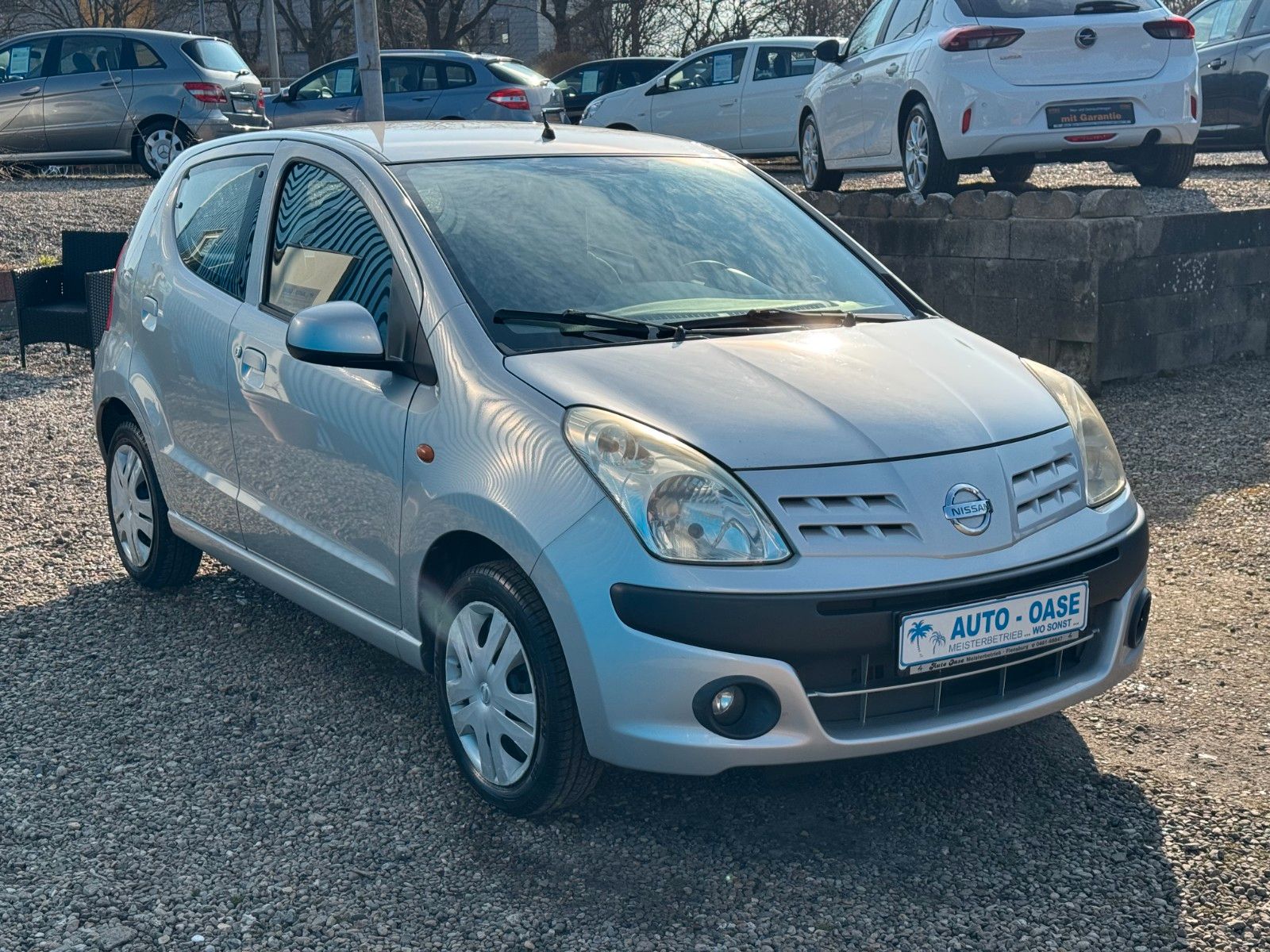 Fahrzeugabbildung Nissan Pixo**Acenta**Klima**