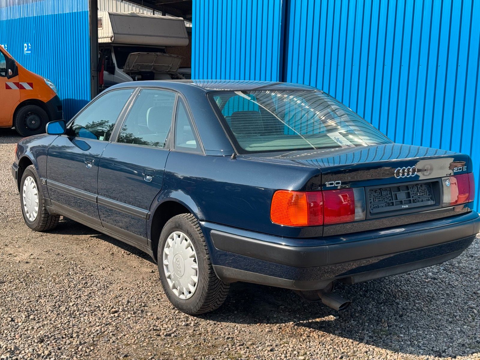 Fahrzeugabbildung Audi 100 **Automatik**HU 11/2025**
