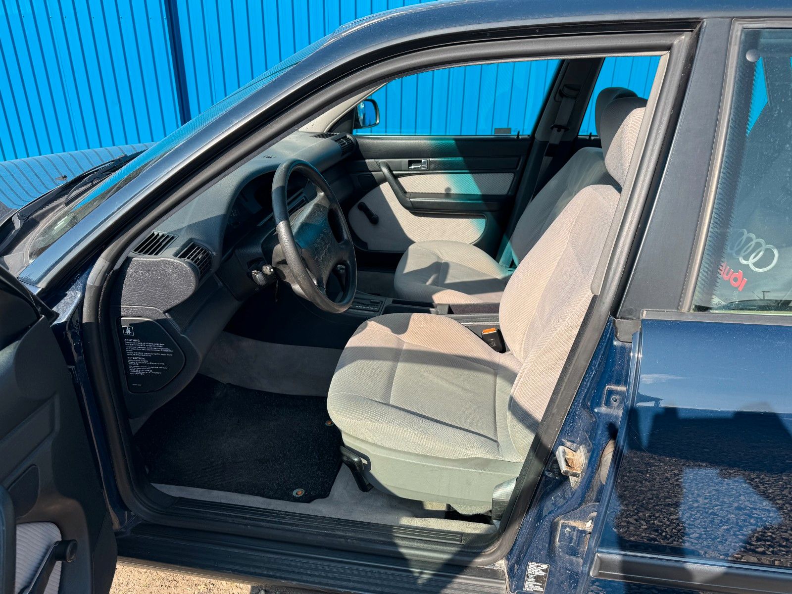 Fahrzeugabbildung Audi 100 **Automatik**HU 11/2025**