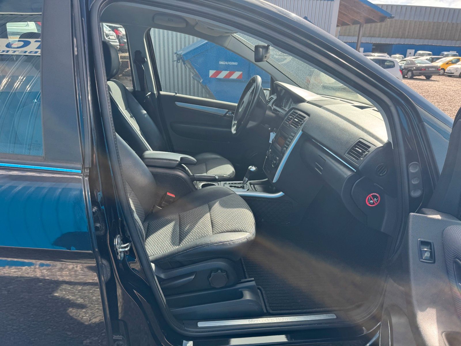 Fahrzeugabbildung Mercedes-Benz B 180 CDI**Automatik**SHZ**Teilleder**Tempo**