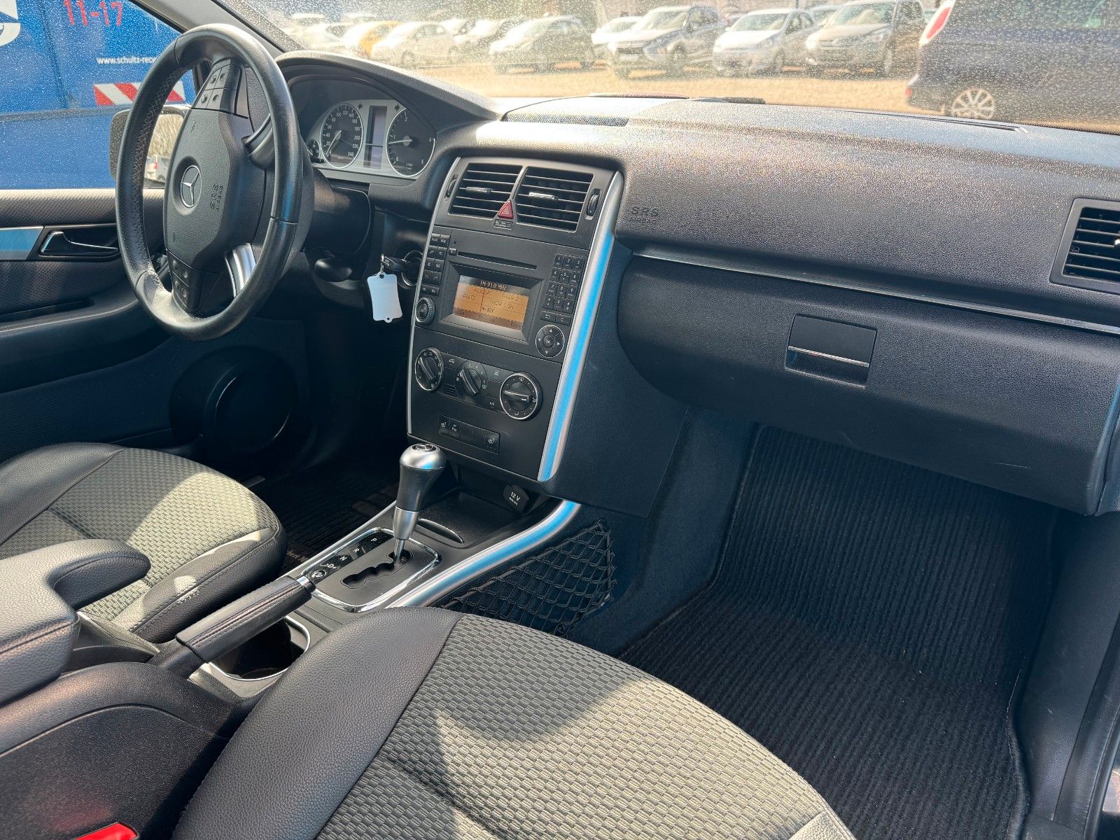 Fahrzeugabbildung Mercedes-Benz B 180 CDI**Automatik**SHZ**Teilleder**Tempo**