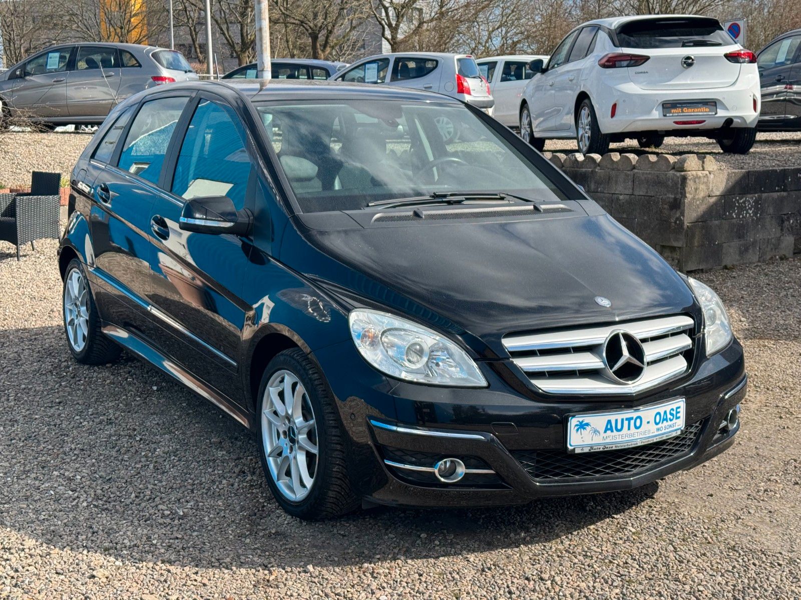 Fahrzeugabbildung Mercedes-Benz B 180 CDI**Automatik**SHZ**Teilleder**Tempo**