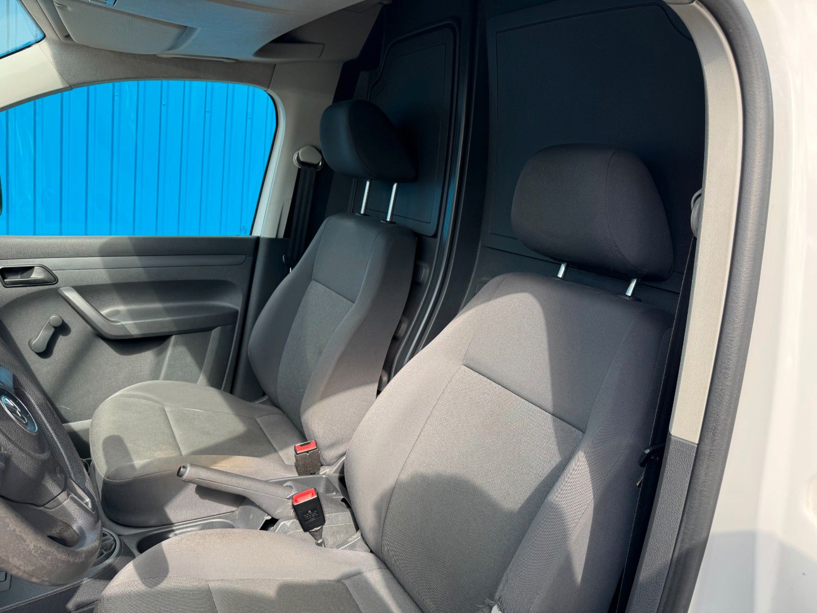 Fahrzeugabbildung Volkswagen Caddy Maxi Kasten**Klima**MwSt**