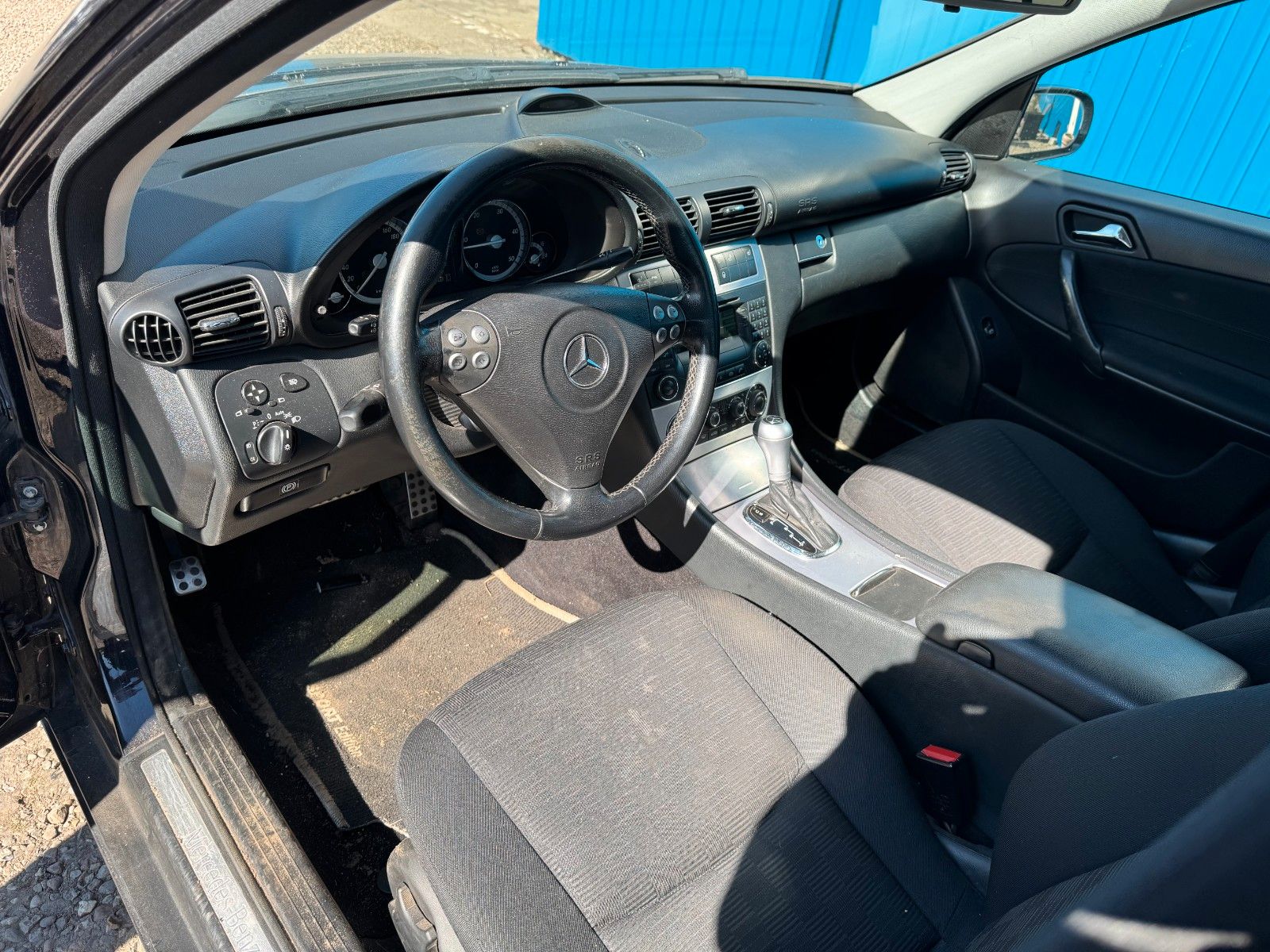 Fahrzeugabbildung Mercedes-Benz C 220 CDI Lim.Sport **Automatik**Xenon**Temp**