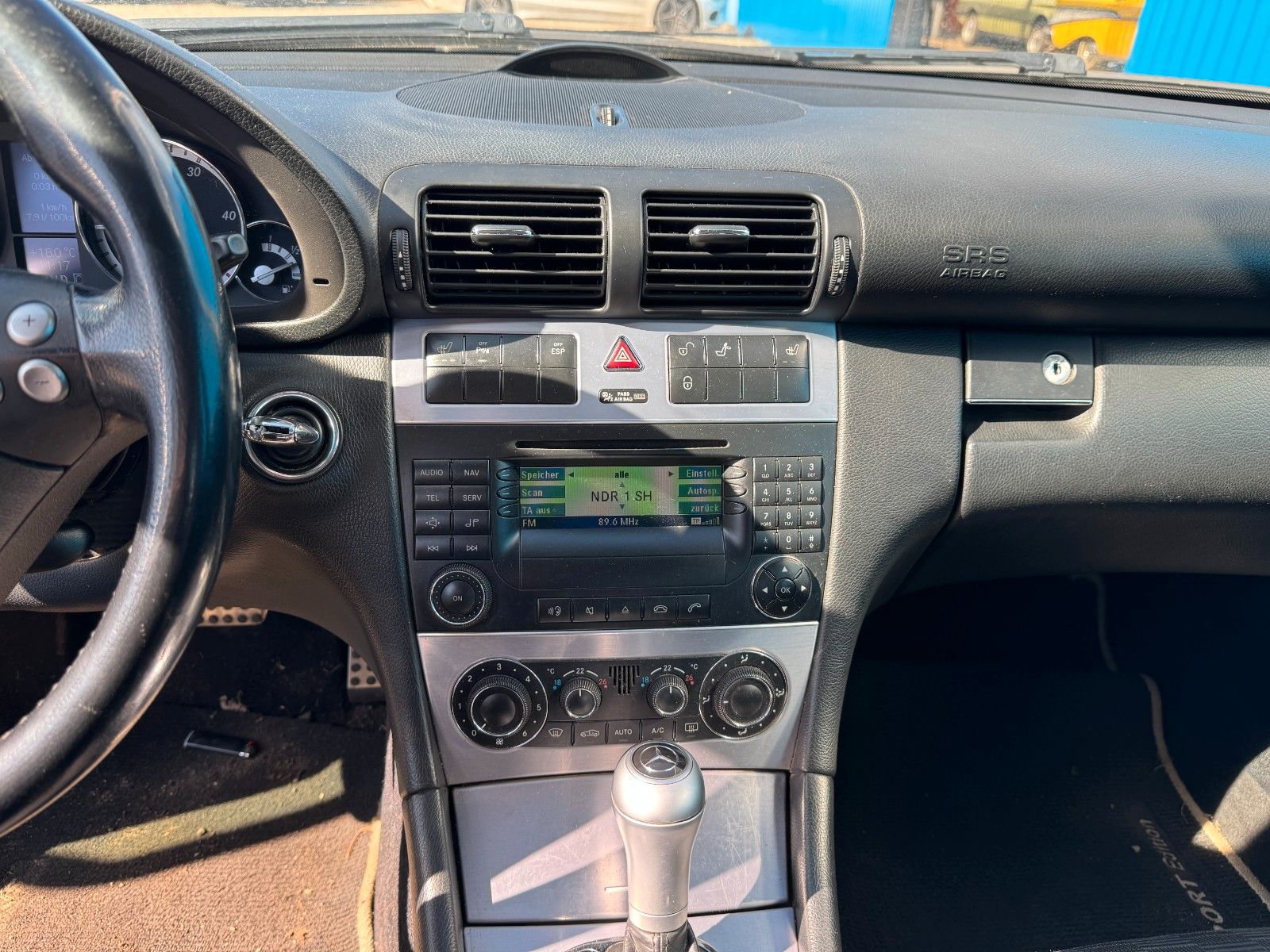 Fahrzeugabbildung Mercedes-Benz C 220 CDI Lim.Sport **Automatik**Xenon**Temp**