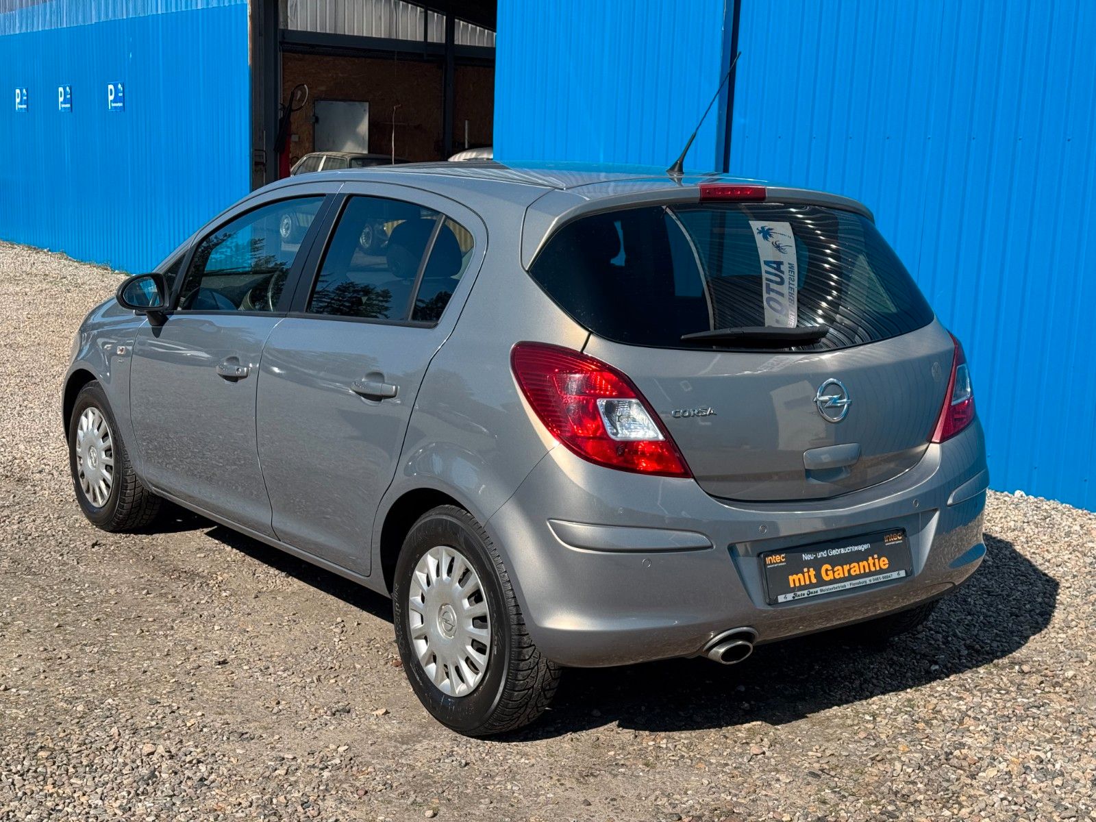 Fahrzeugabbildung Opel Corsa D**Satellite**Klima**SHZ**LRH**