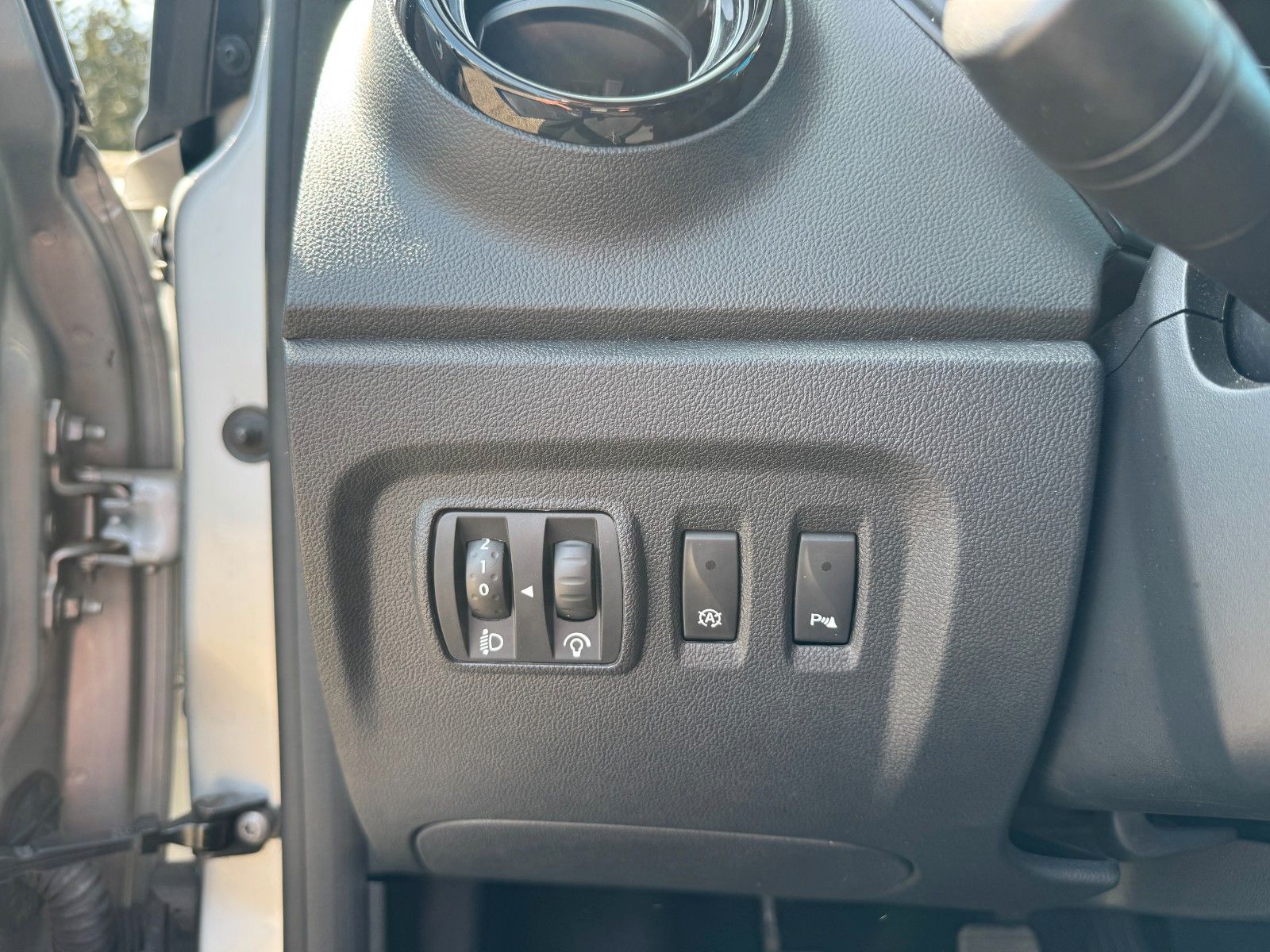 Fahrzeugabbildung Renault Captur**Intens**Temp**Kamera**Klima**