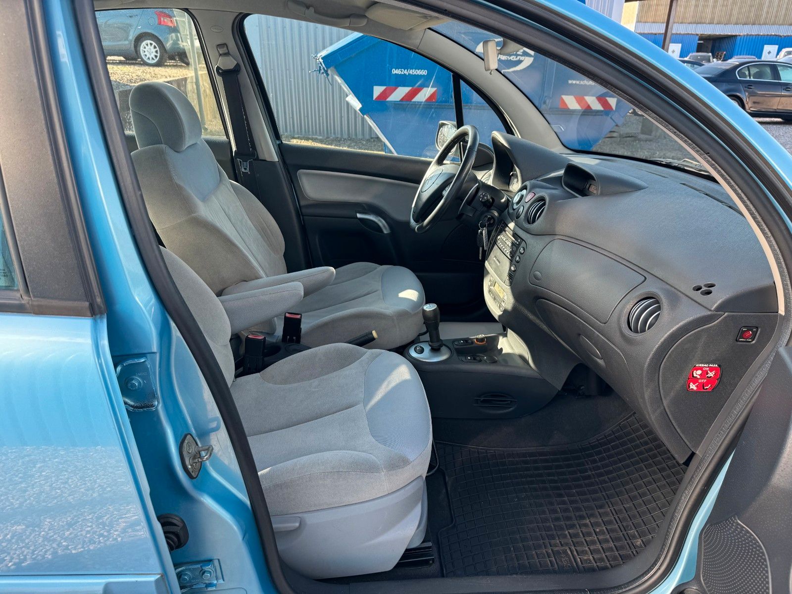 Fahrzeugabbildung Citroën C3 1.6 16V Exclusive SensoDrive*Automatik*Klima*