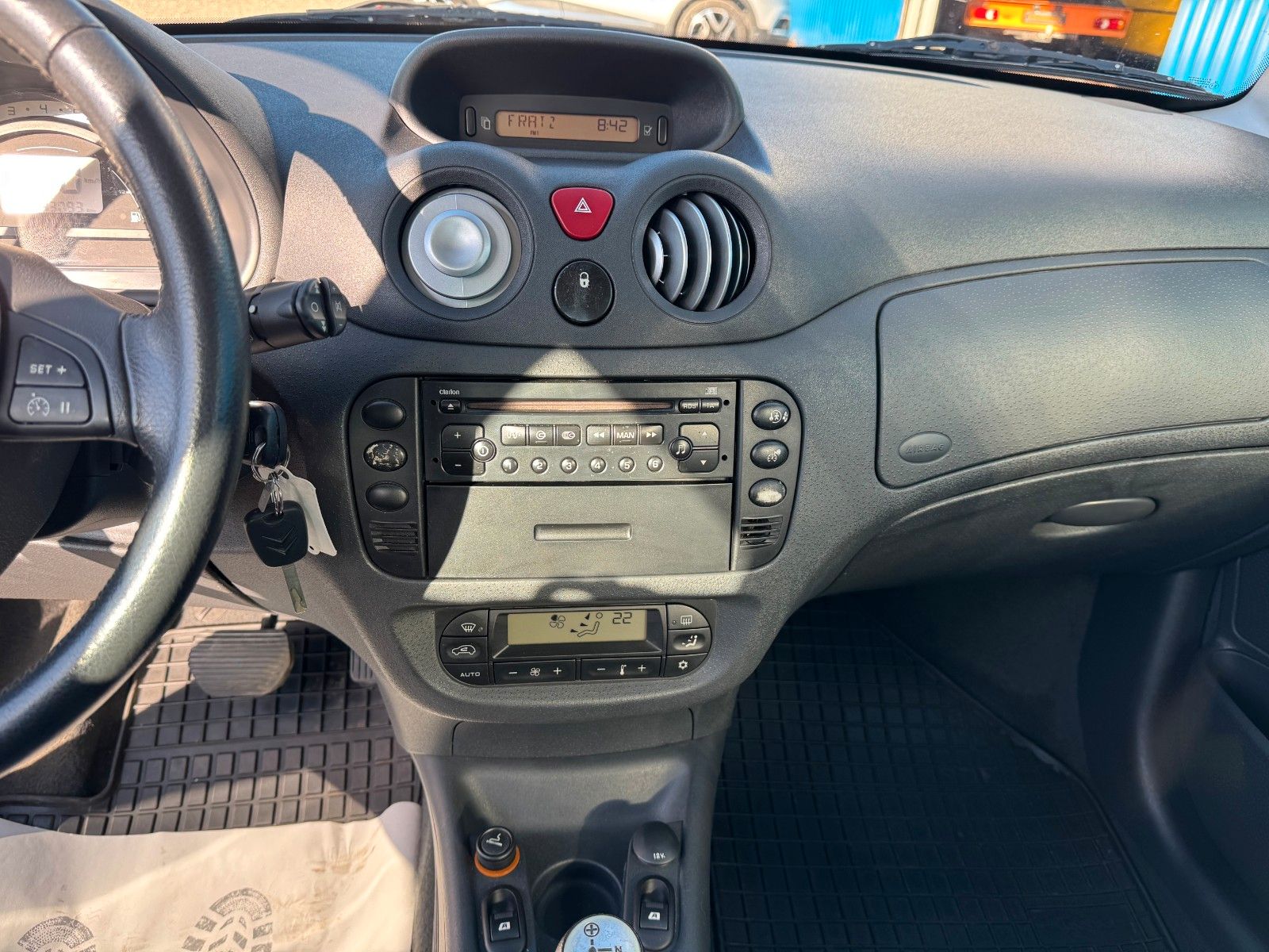 Fahrzeugabbildung Citroën C3 1.6 16V Exclusive SensoDrive*Automatik*Klima*