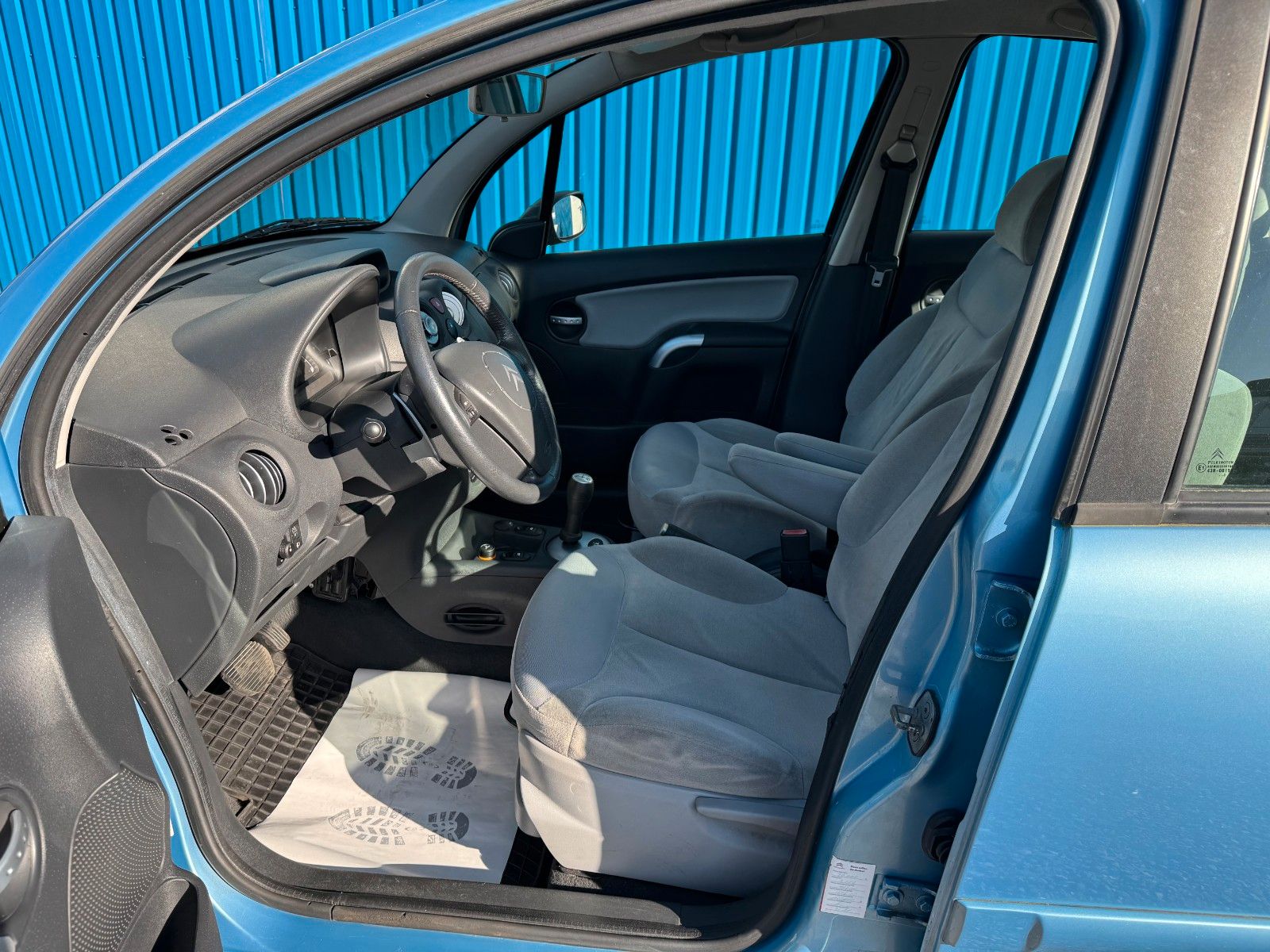 Fahrzeugabbildung Citroën C3 1.6 16V Exclusive SensoDrive*Automatik*Klima*
