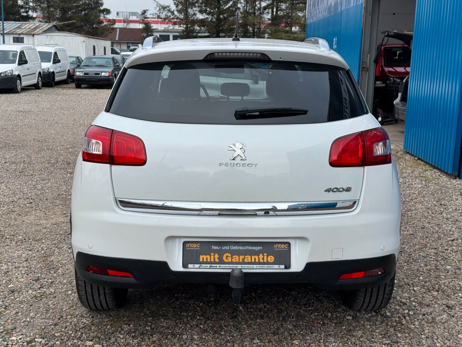 Fahrzeugabbildung Peugeot 4008 Allure 4WD**Navi*AHK*Keyles-GO**