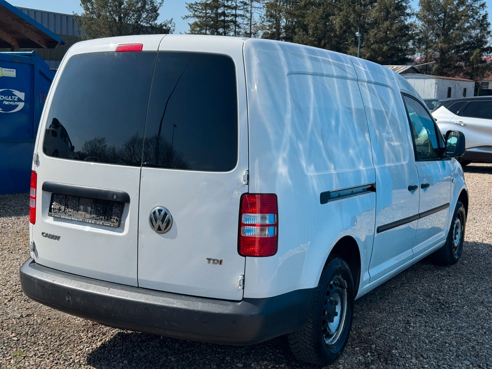 Fahrzeugabbildung Volkswagen Caddy Kasten**Maxi**Klima**Standheizung**