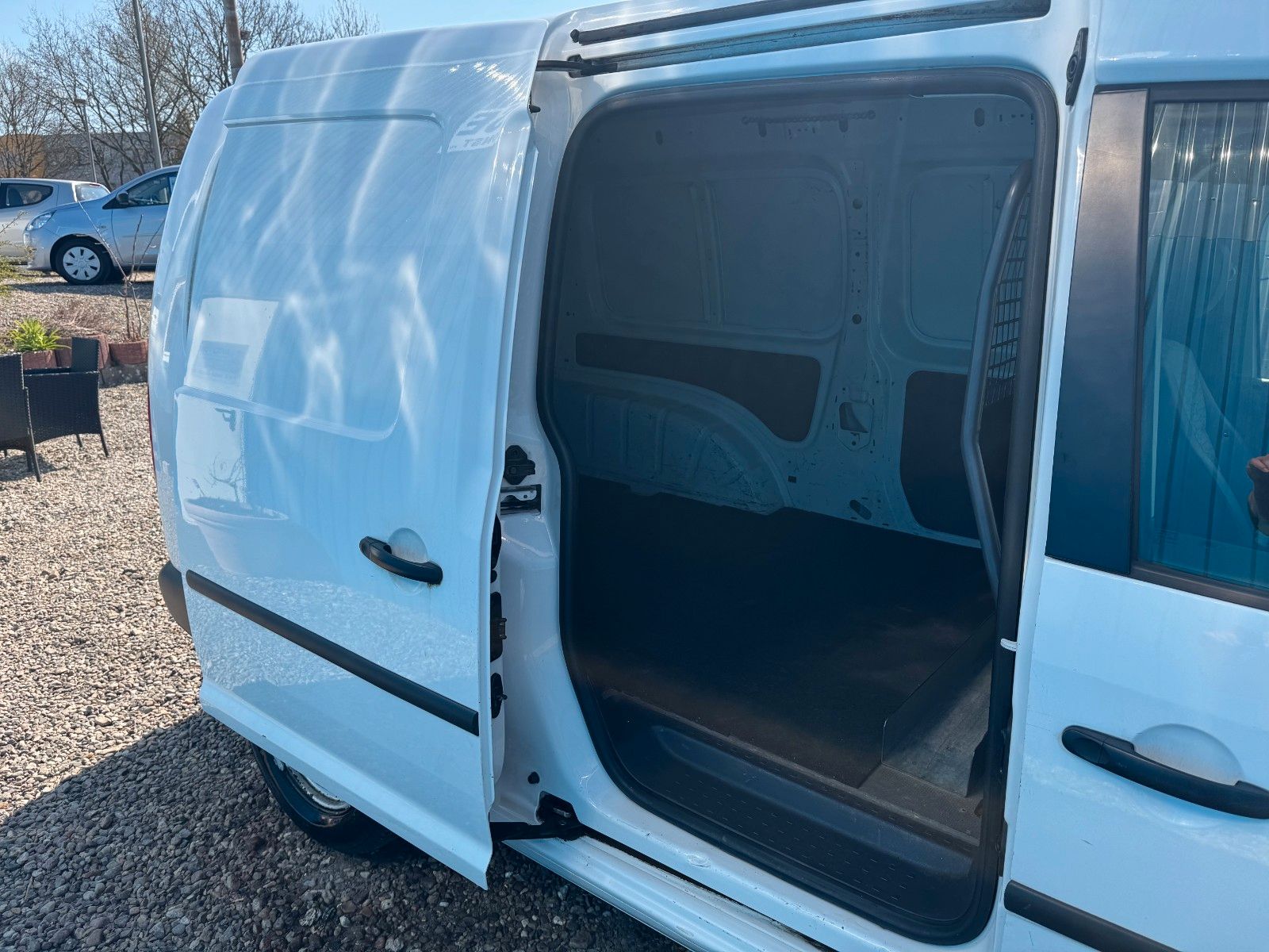 Fahrzeugabbildung Volkswagen Caddy Kasten**Maxi**Klima**Standheizung**