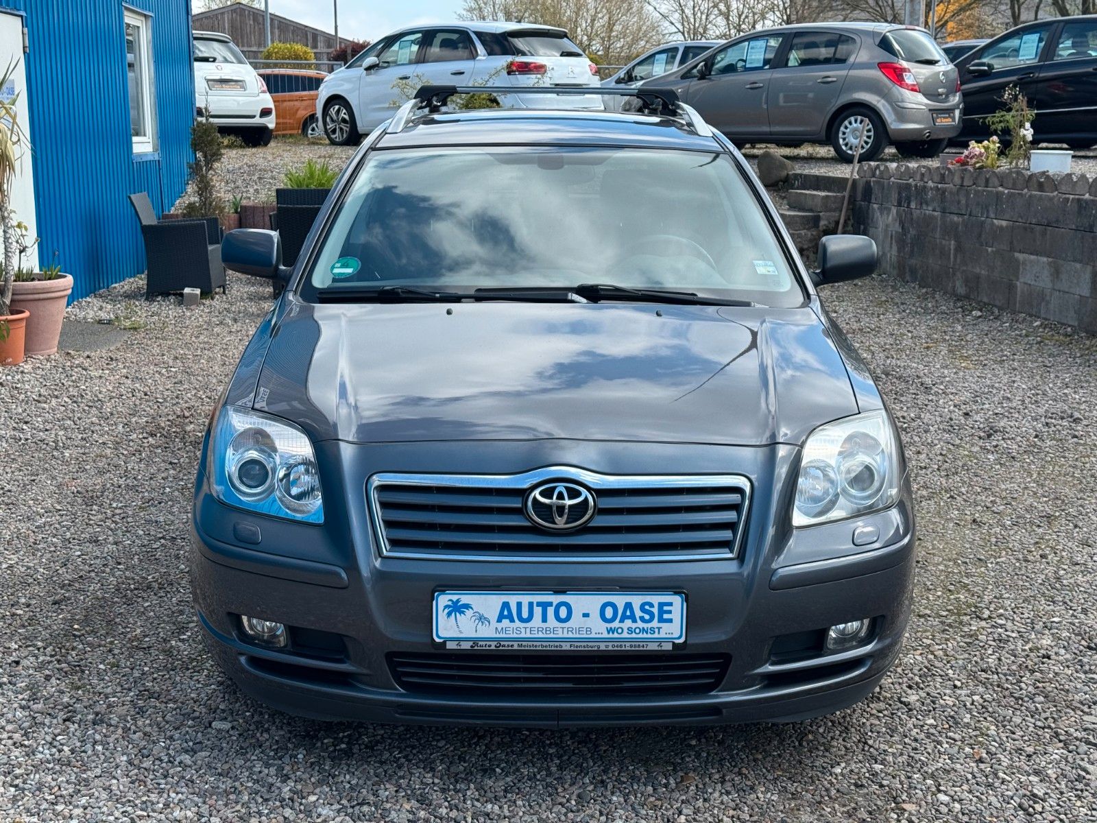 Fahrzeugabbildung Toyota Avensis Kombi 2.4*Executive*Automatik*AHK*Xenon*
