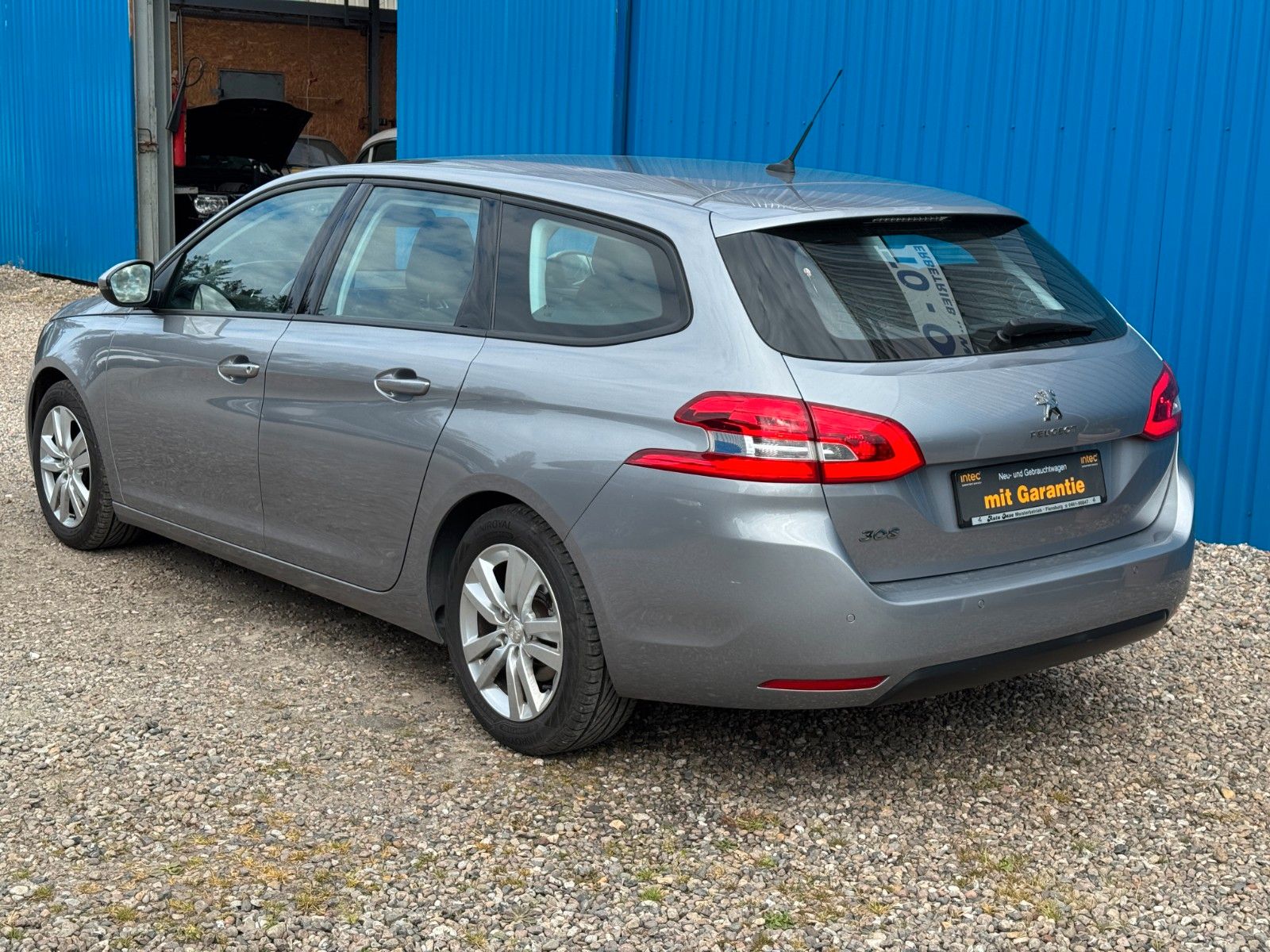 Fahrzeugabbildung Peugeot 308 SW**Active**Tempo**8 fach**PDC**