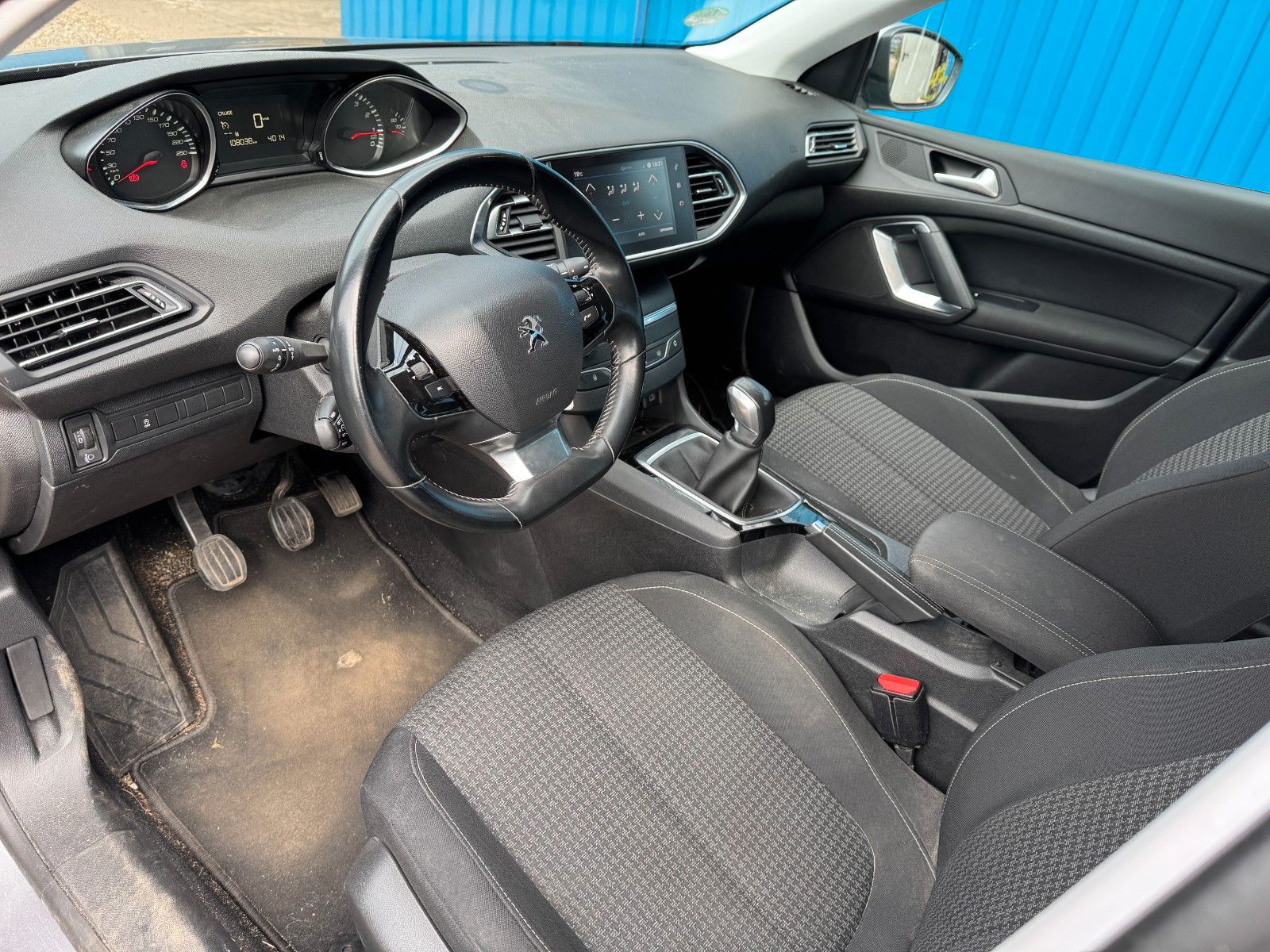 Fahrzeugabbildung Peugeot 308 SW**Active**Tempo**8 fach**PDC**