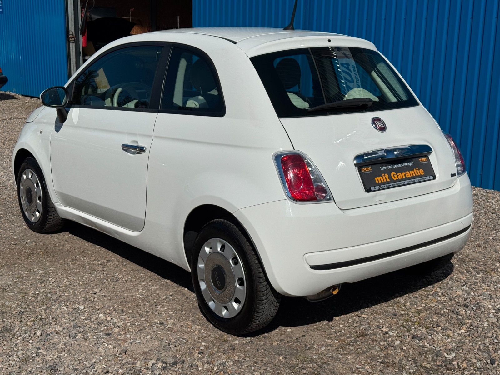 Fahrzeugabbildung Fiat 500** Pop**Automatik**Euro 6**