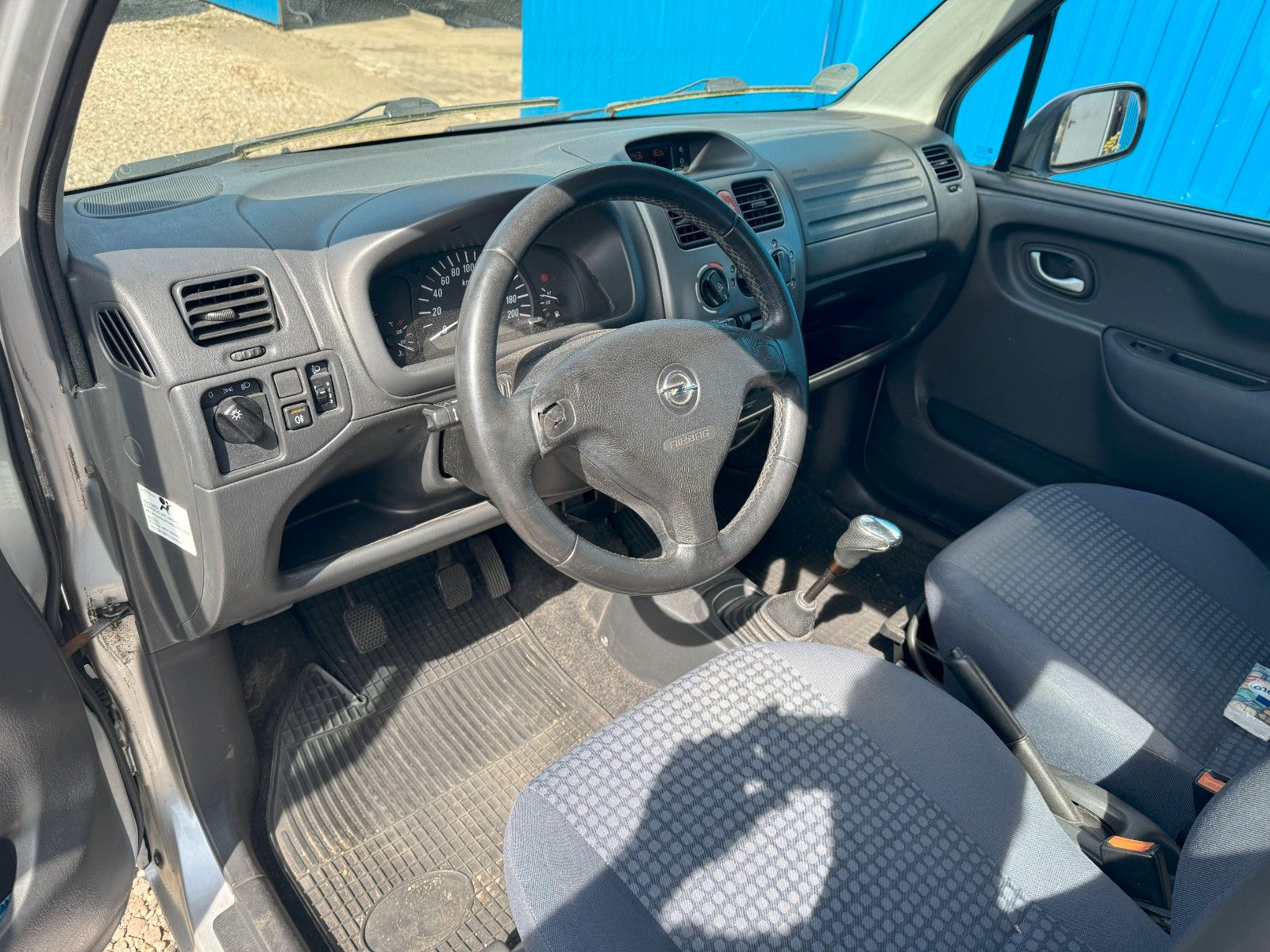 Fahrzeugabbildung Opel Agila**Edition**Klima**